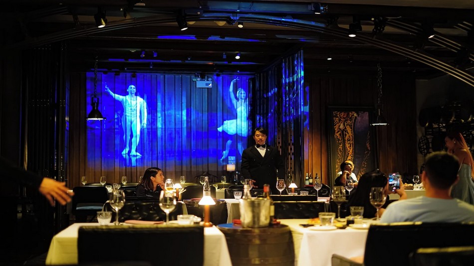 「Medici 」キッチン & バー・バンコク