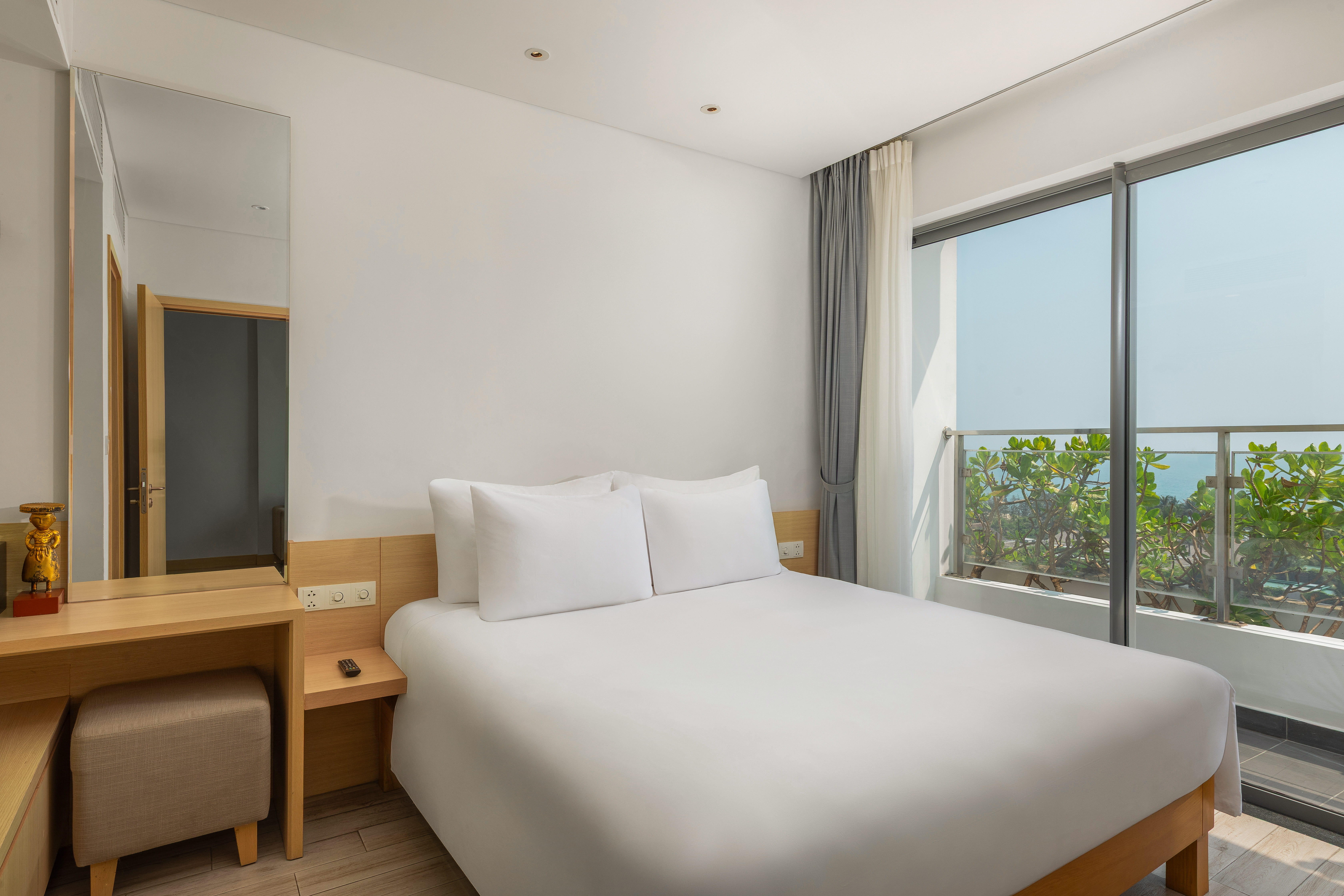  1 ベッドルーム サンリット スイート