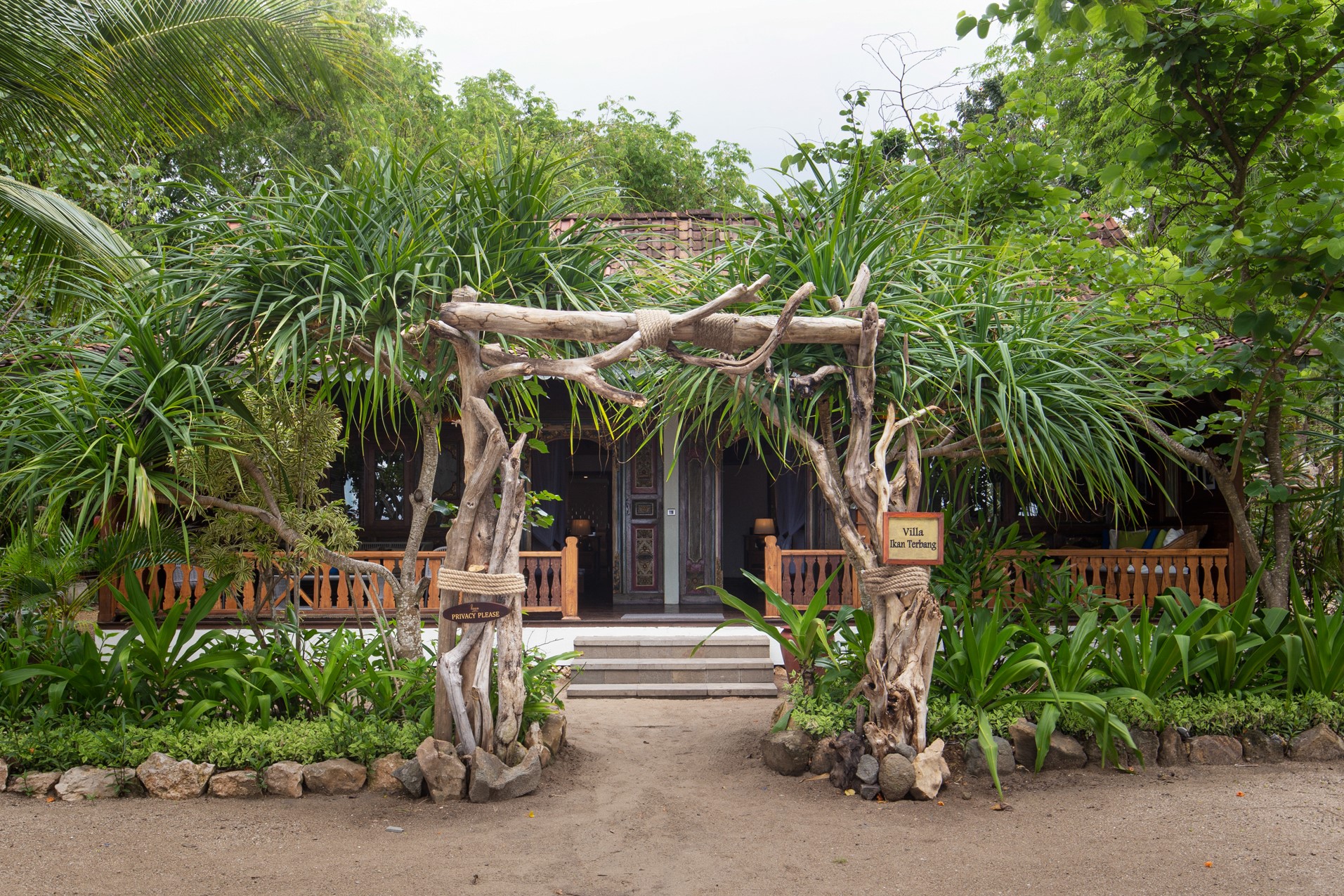 リマサン　ビーチ　フロント　レジデンス　－例