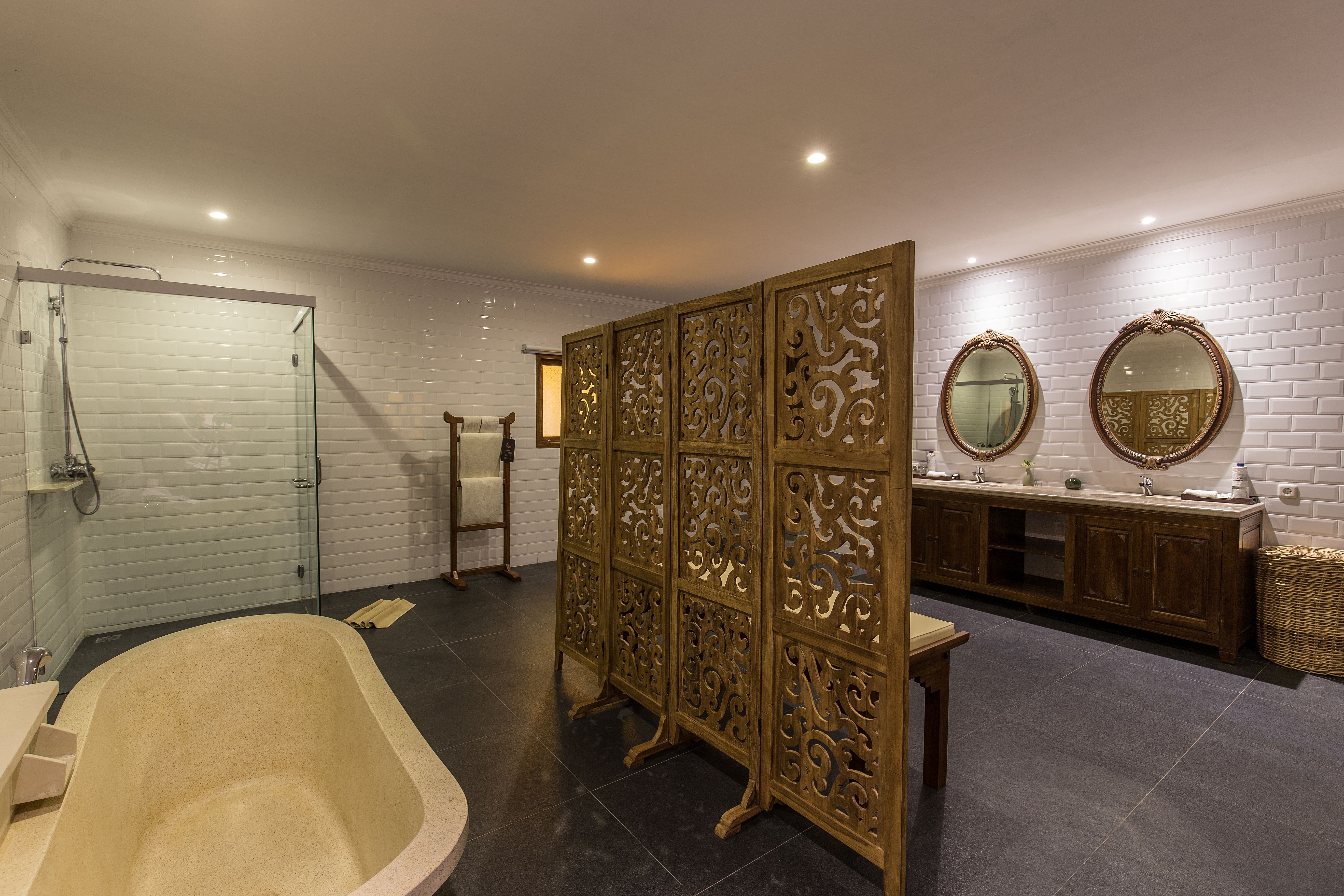 デラックス　ガーデン　レジデンス　－例