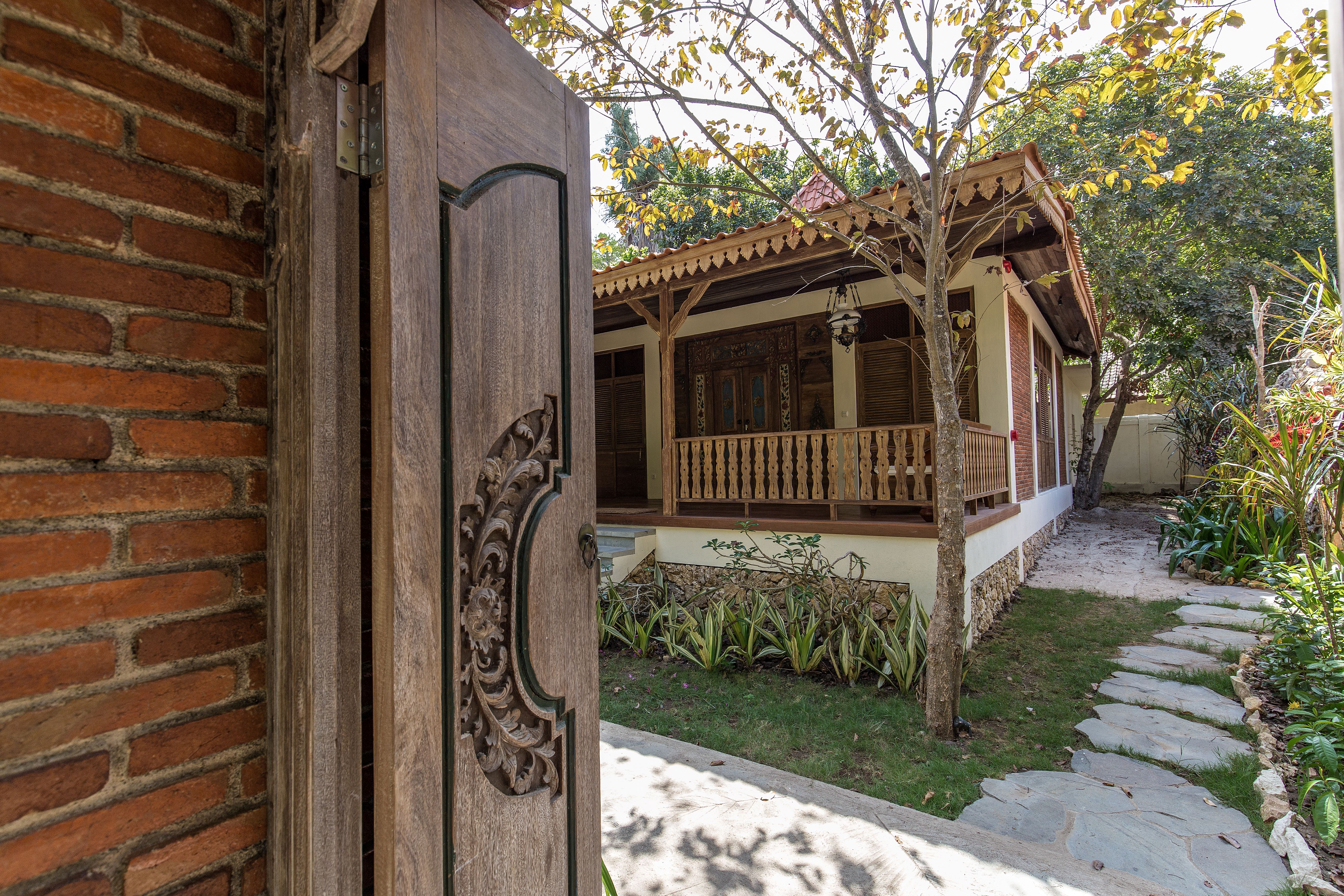 デラックス　ガーデン　レジデンス　－例