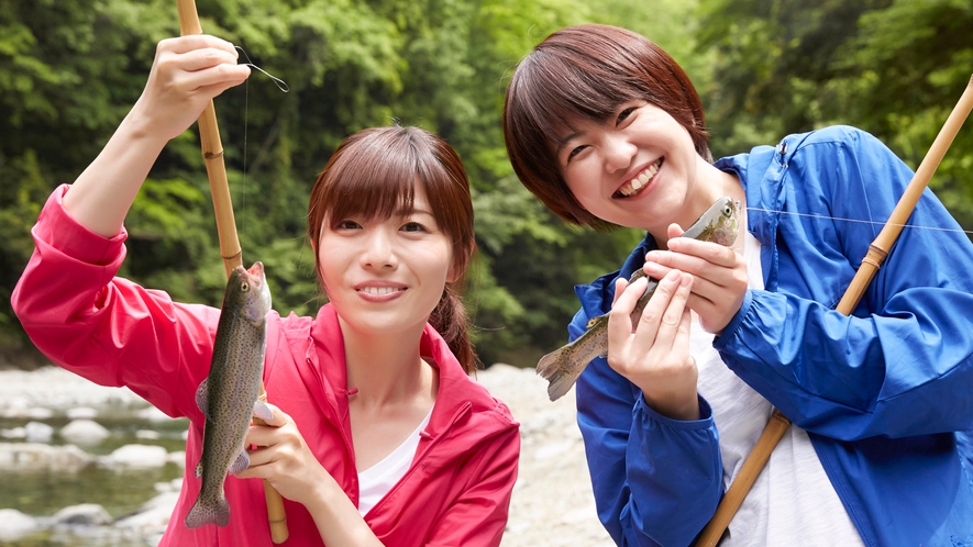 ・【釣り体験】熊野川で釣り体験をする事が出来ます