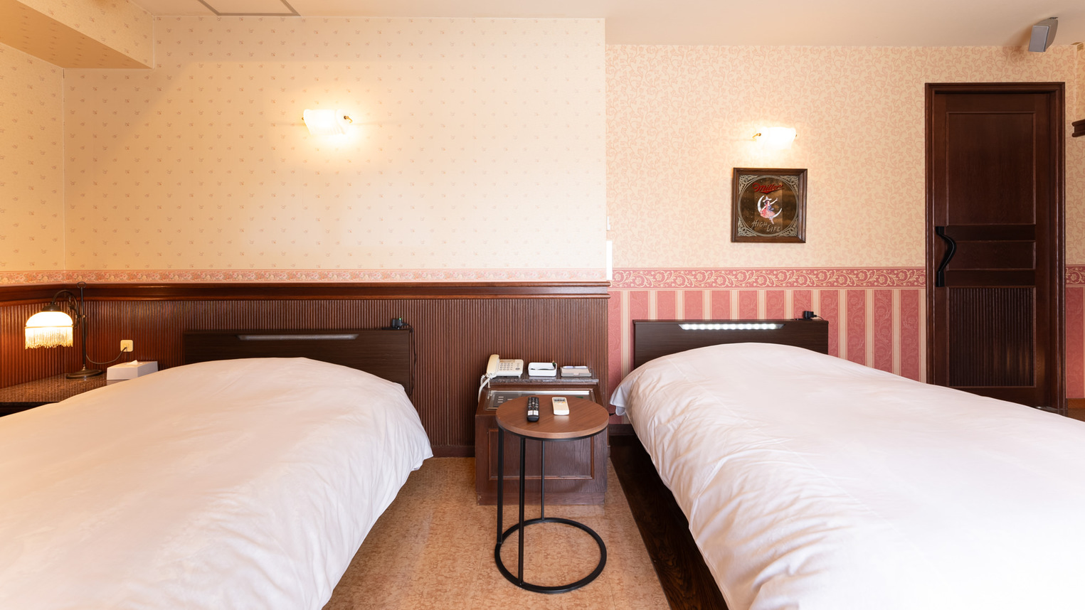 8/1-3 盛岡雫石リゾートホテル クイーンツイン 2泊3日 4名 宿泊権利