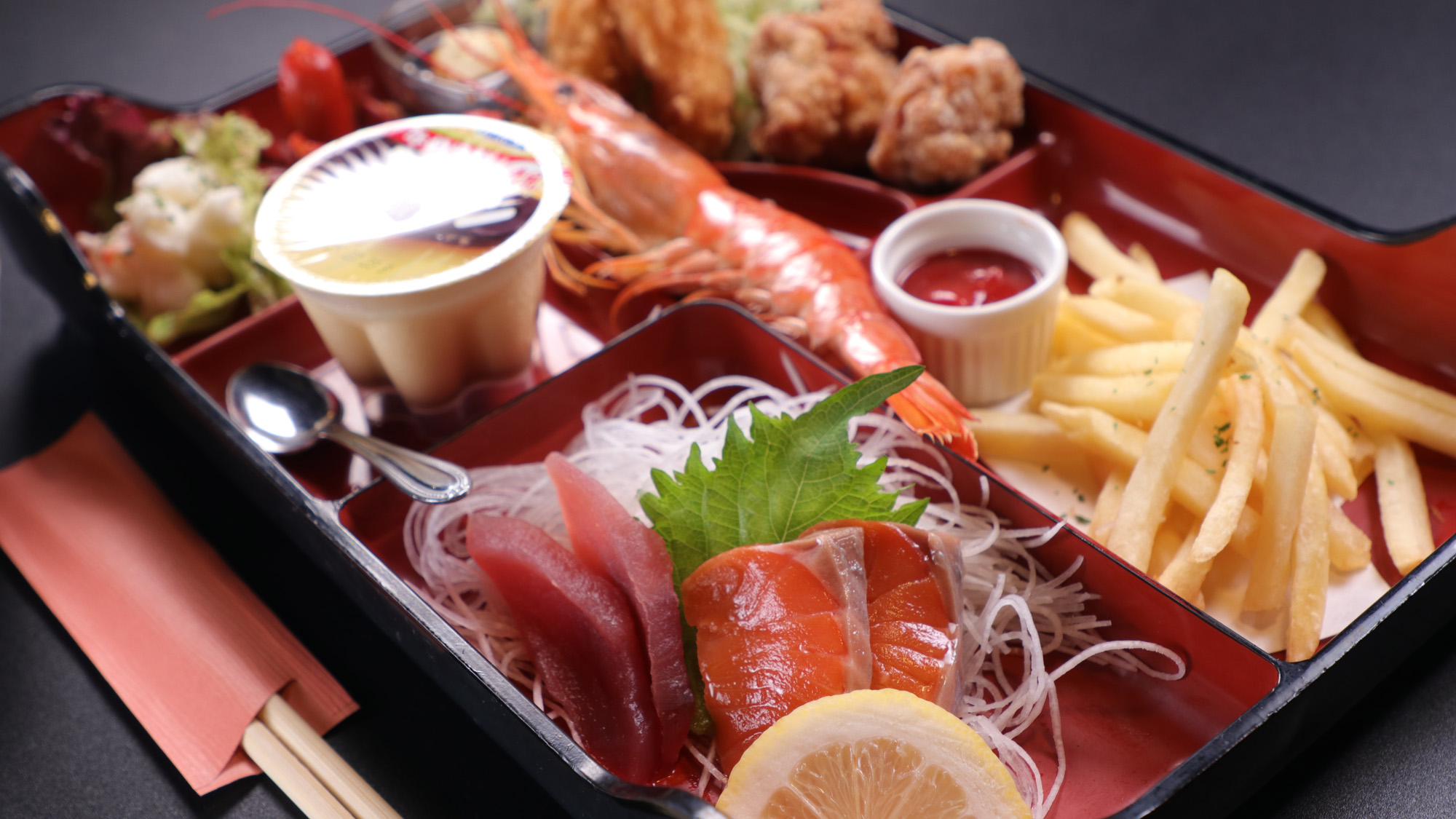 料理_夕食_お子様日乃出御膳はお子様の大好きを盛込みました*