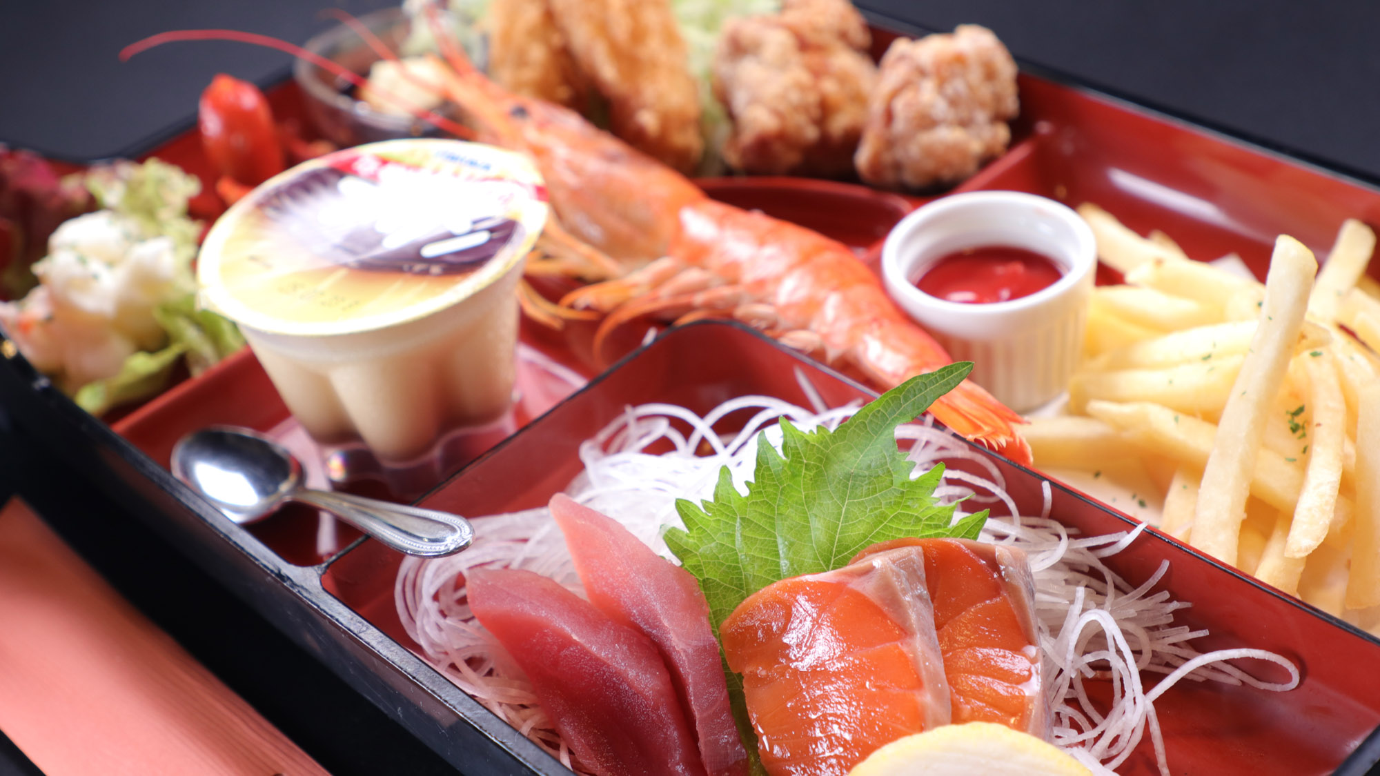 料理_夕食_お子様日乃出御膳はお子様の大好きを盛込みました*