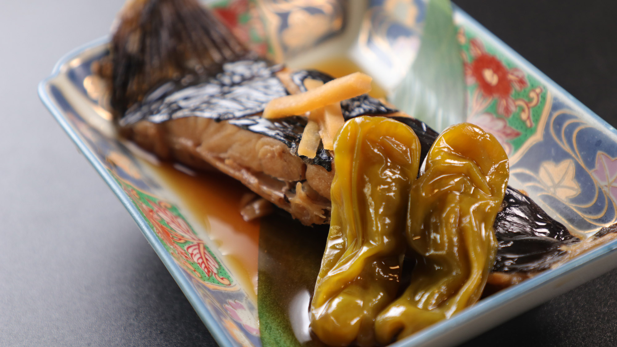 料理_夕食_旬の煮魚料理一例*