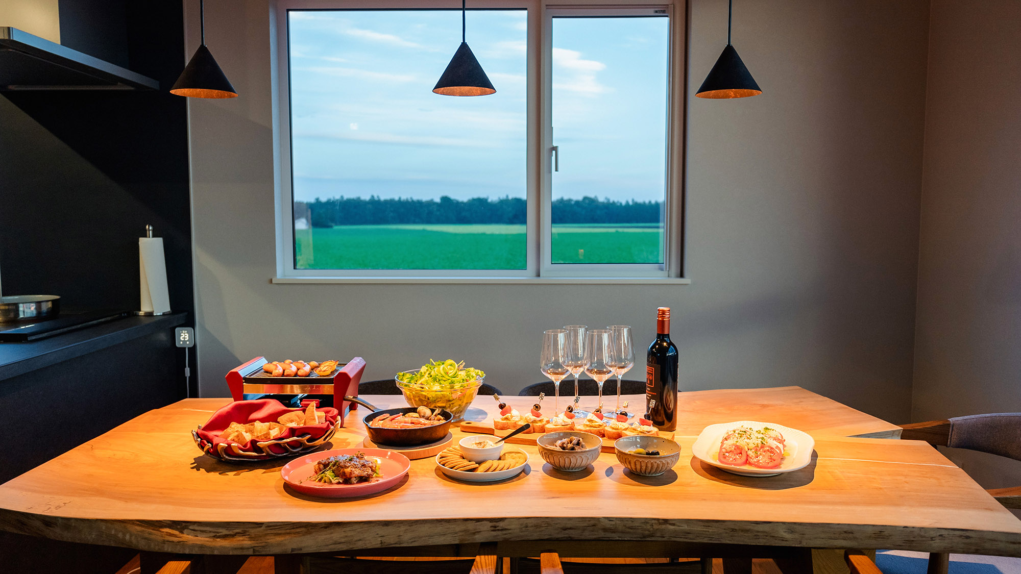 ・【夕食一例】お酒にマッチした逸品の数々(有料・要予約)