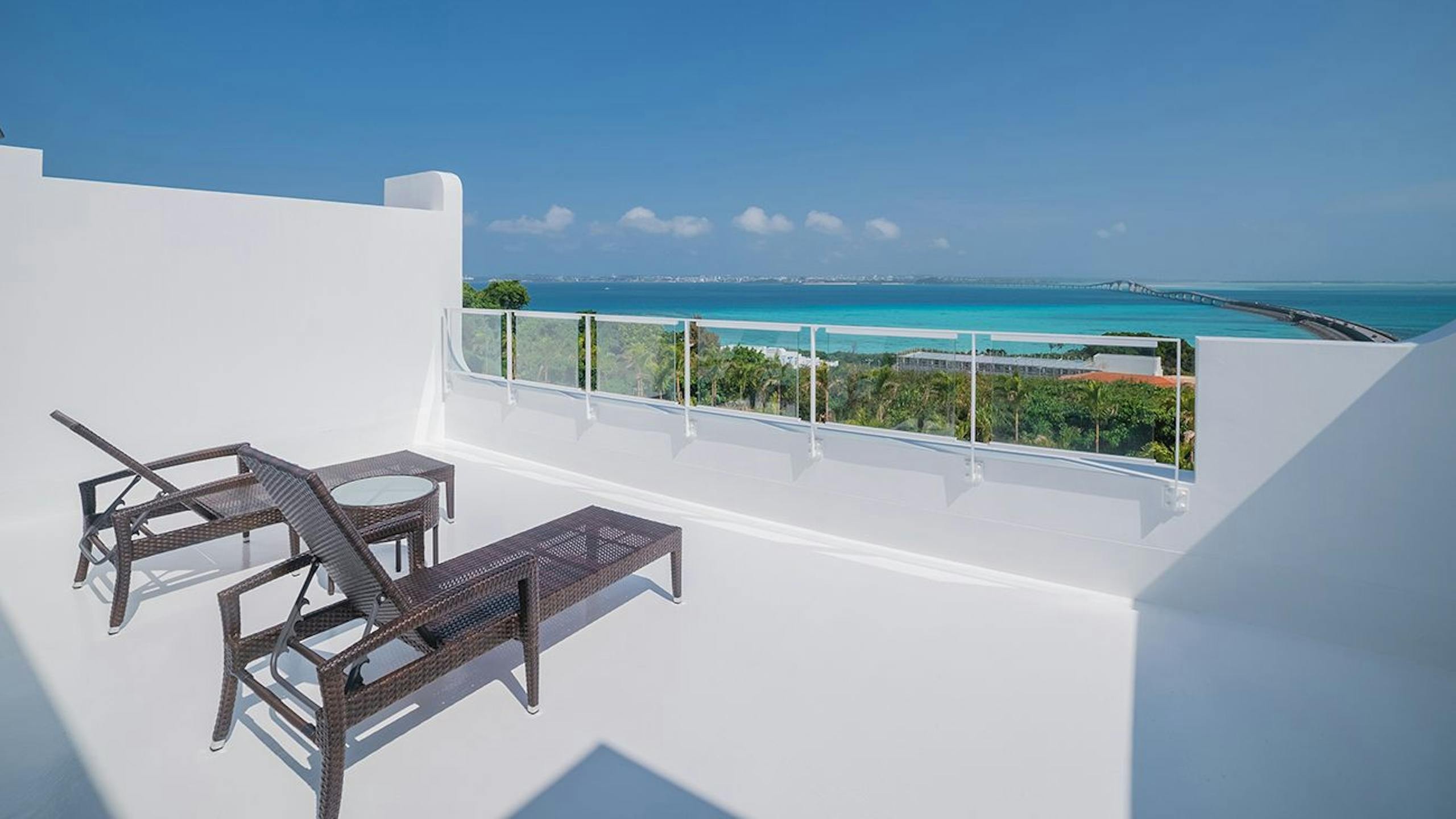 ジュニアスイート