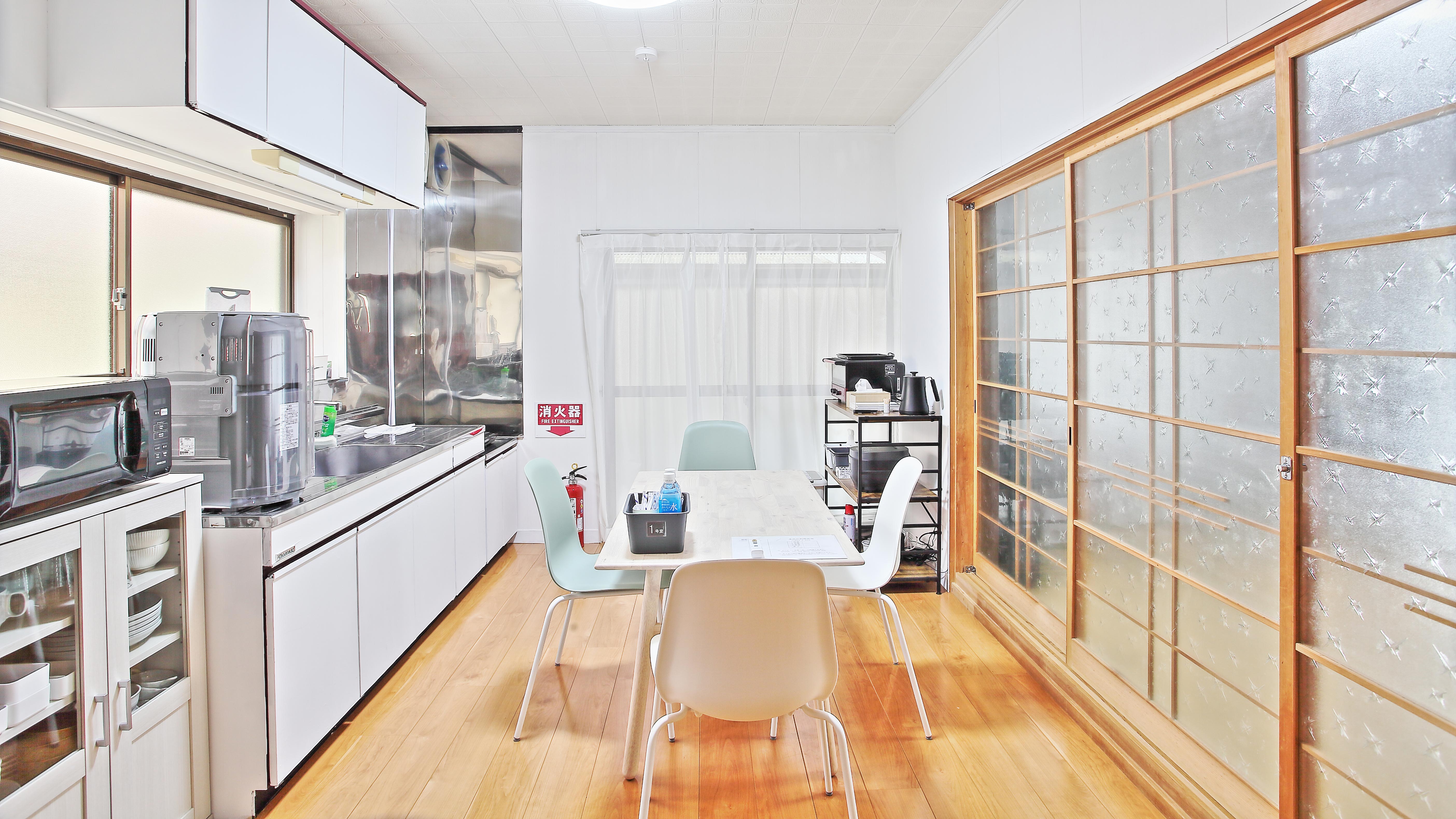 【1階】キッチン　※部屋貸しの場合は共用となります。　