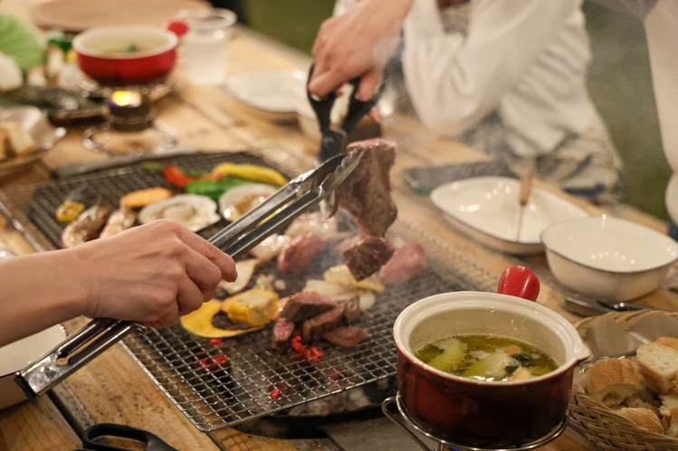 【おかげさまでオープン5周年感謝祭!】手ぶらでOK☆ 和牛ステーキ×旬野菜×海鮮BBQの1泊2食付き