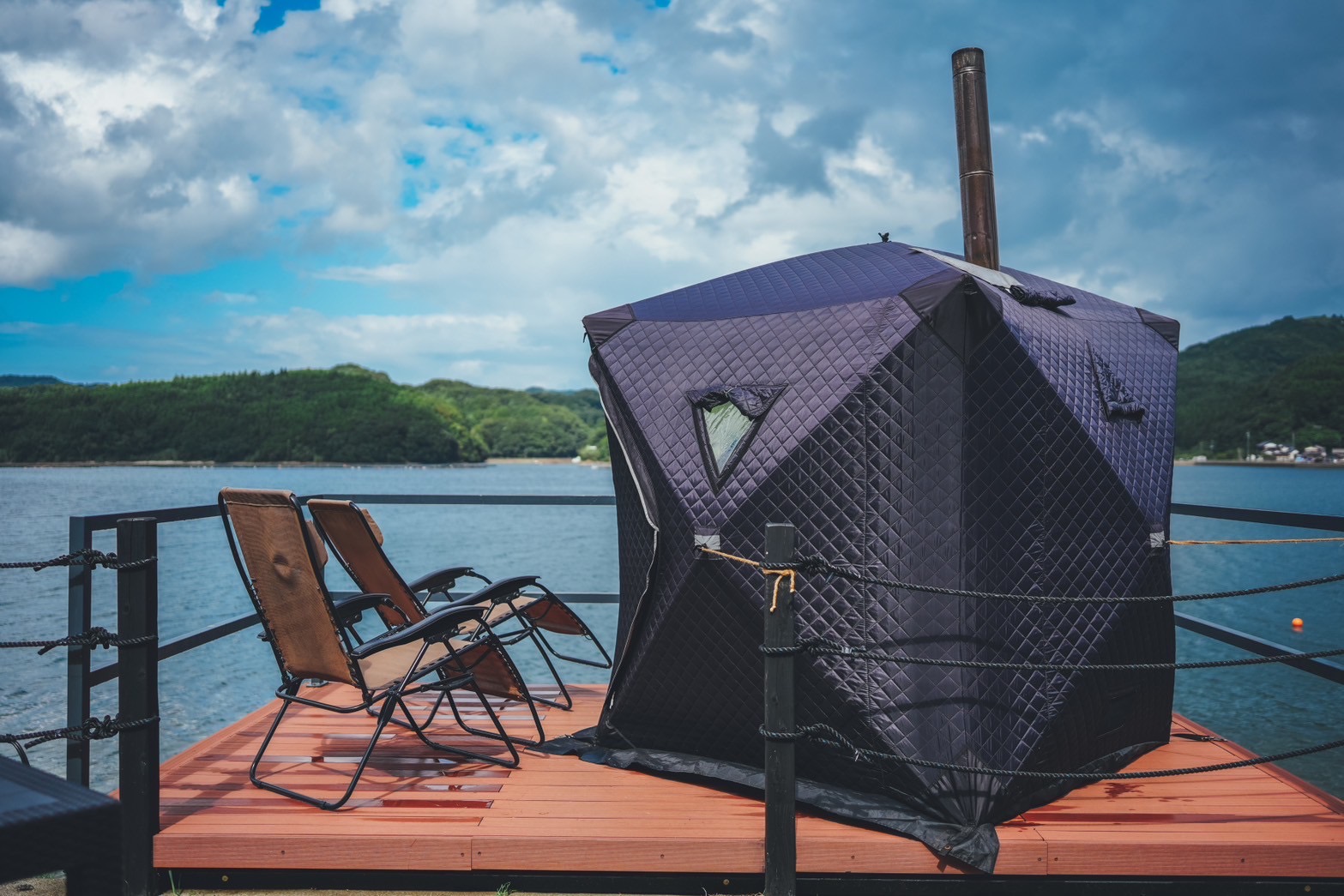 展望テラスに設置してここでしか味わえない贅沢なサウナタイムを。