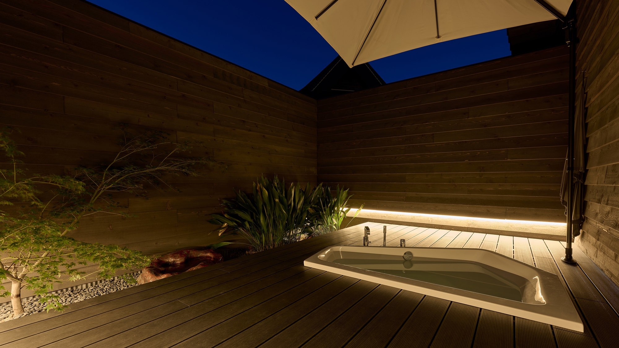 【Luxury Stay 】大人の静穏ステイ｜黒毛和牛と京北野菜を愉しむ贅沢な夜と静かな朝（2食付）