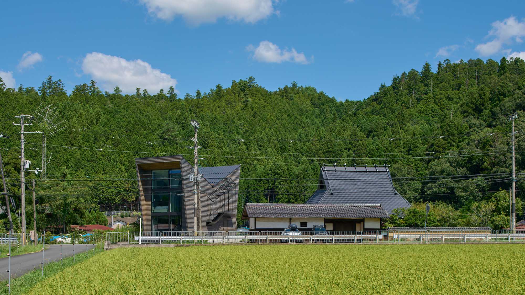 ・【周辺】雄大な山並みに溶け込む。京都で非日常を体験してください