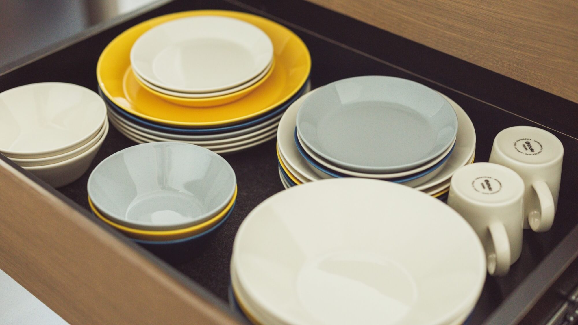 ■プレミアムスイート：キッチン食器