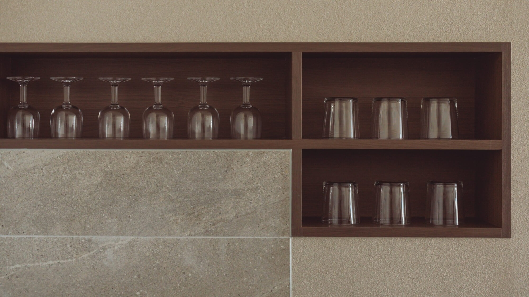 ■プレミアムスイート：キッチングラス