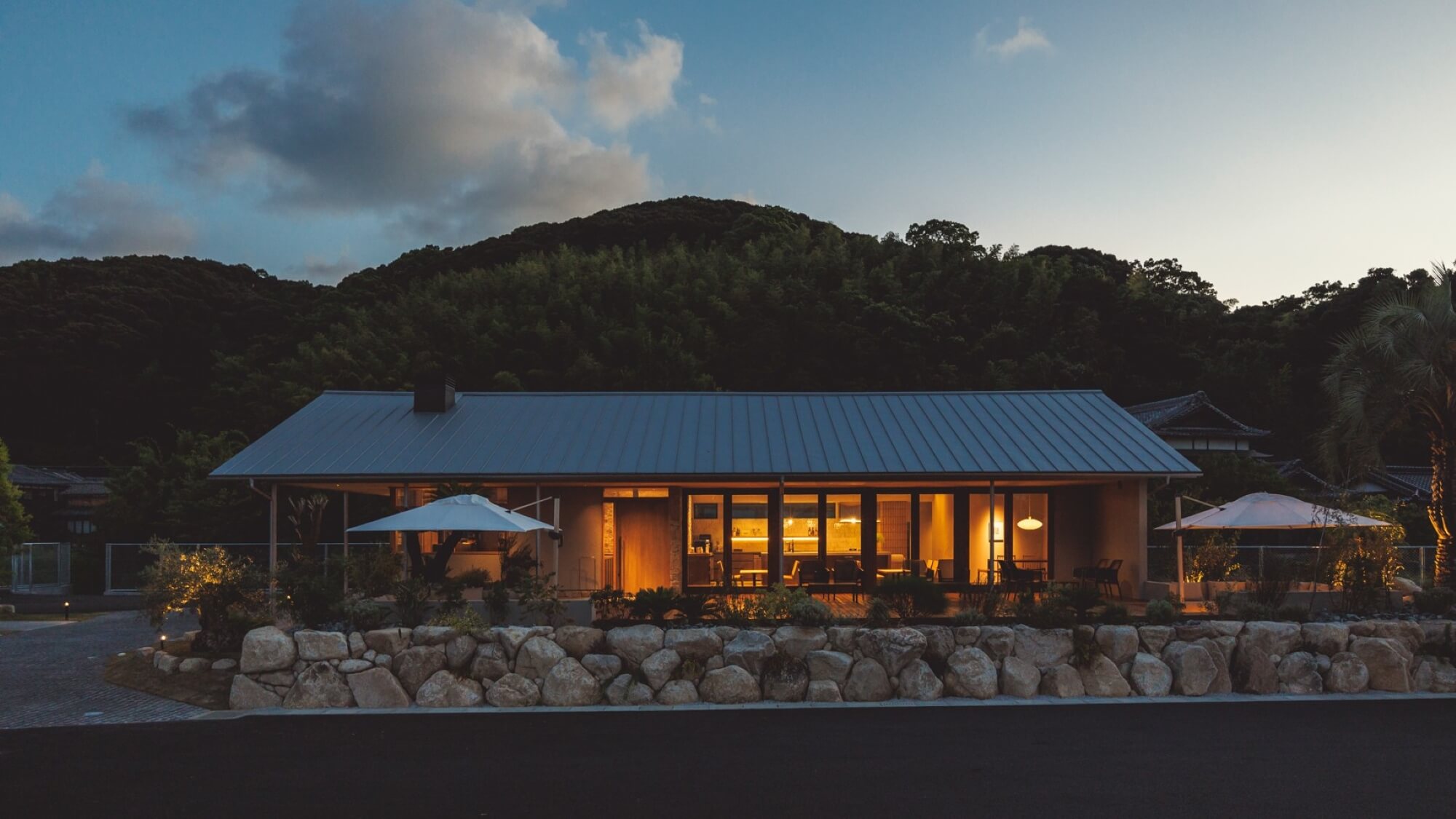 ■宿泊者専用ラウンジ：外観