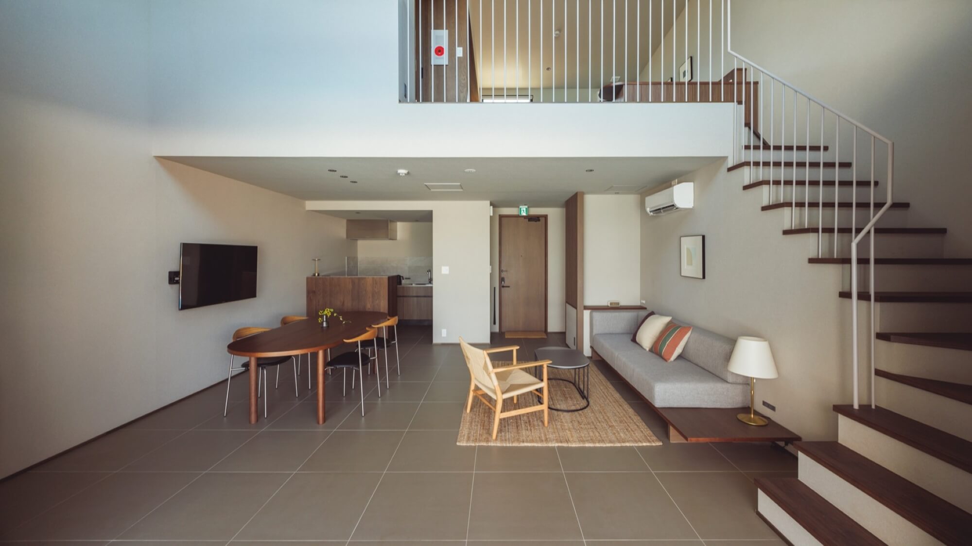 ■プレミアムスイート：リビング