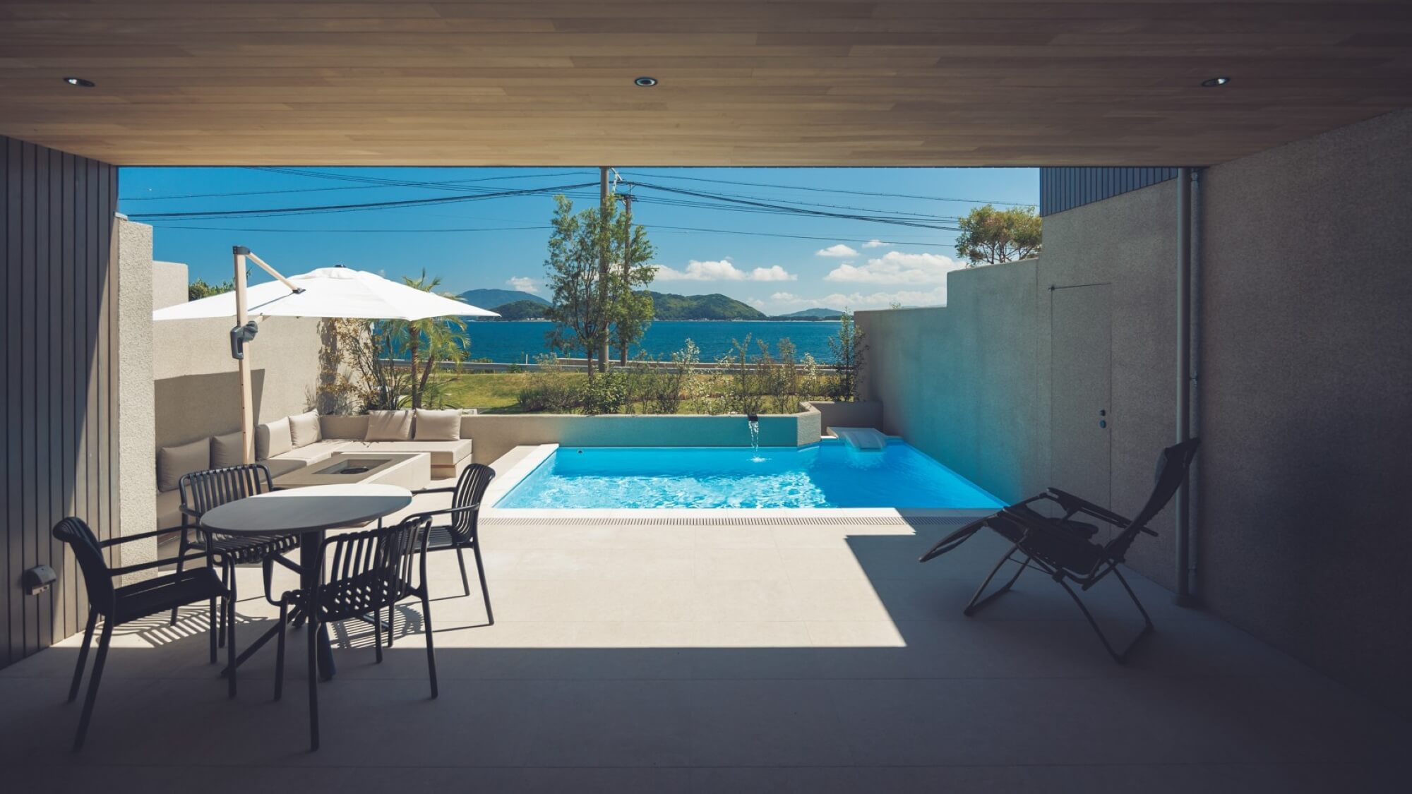 ■プレミアムスイート：部屋からのテラス