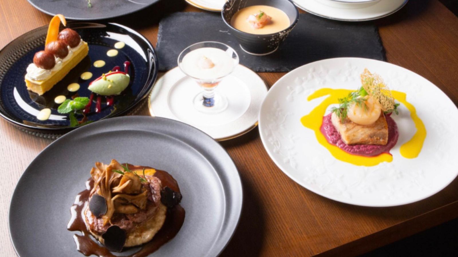 レストラン「ビストロ　カデュー」のフレンチディナー