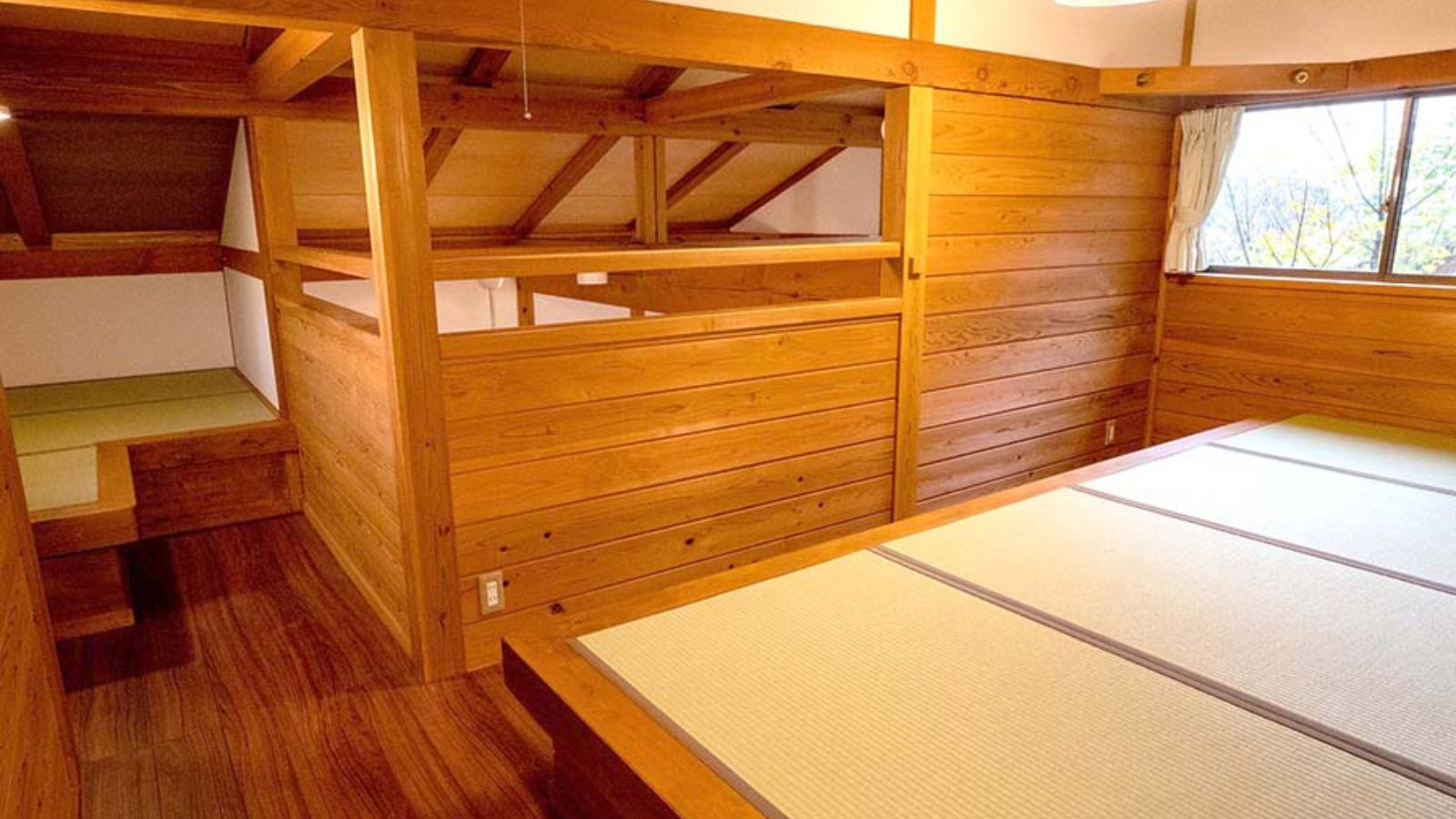 つつじ（4人棟）の内装