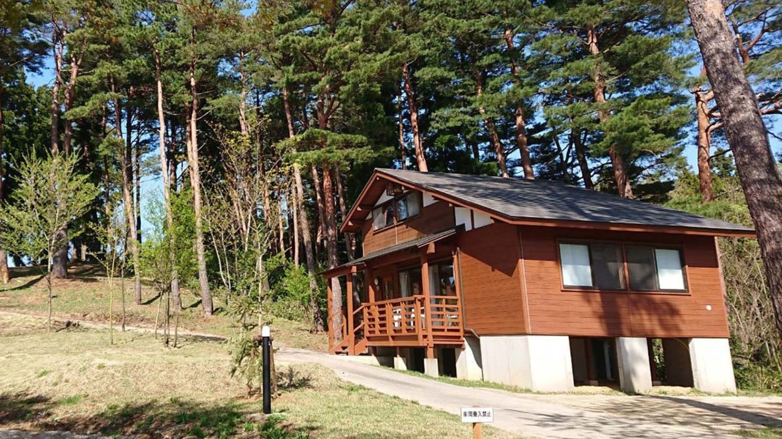 つつじ（4人棟）の外観