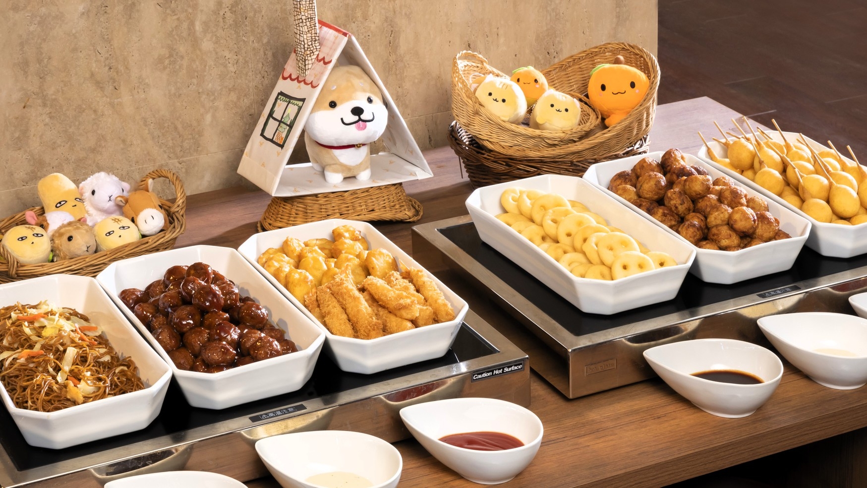 【プール無料！】ベビーフレンドリーだからお子様の泊まりも安心、安全！　夕朝食バイキング付プラン！
