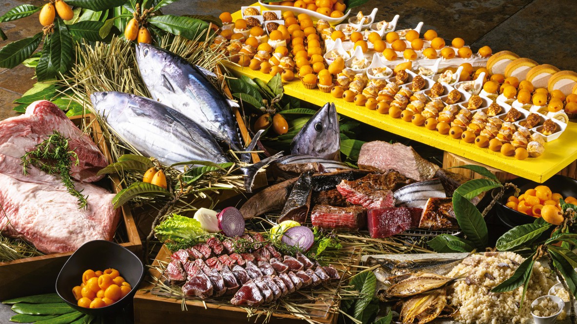 【5月11日～7月3日開催】びわスイーツ＆藁焼きダイニング