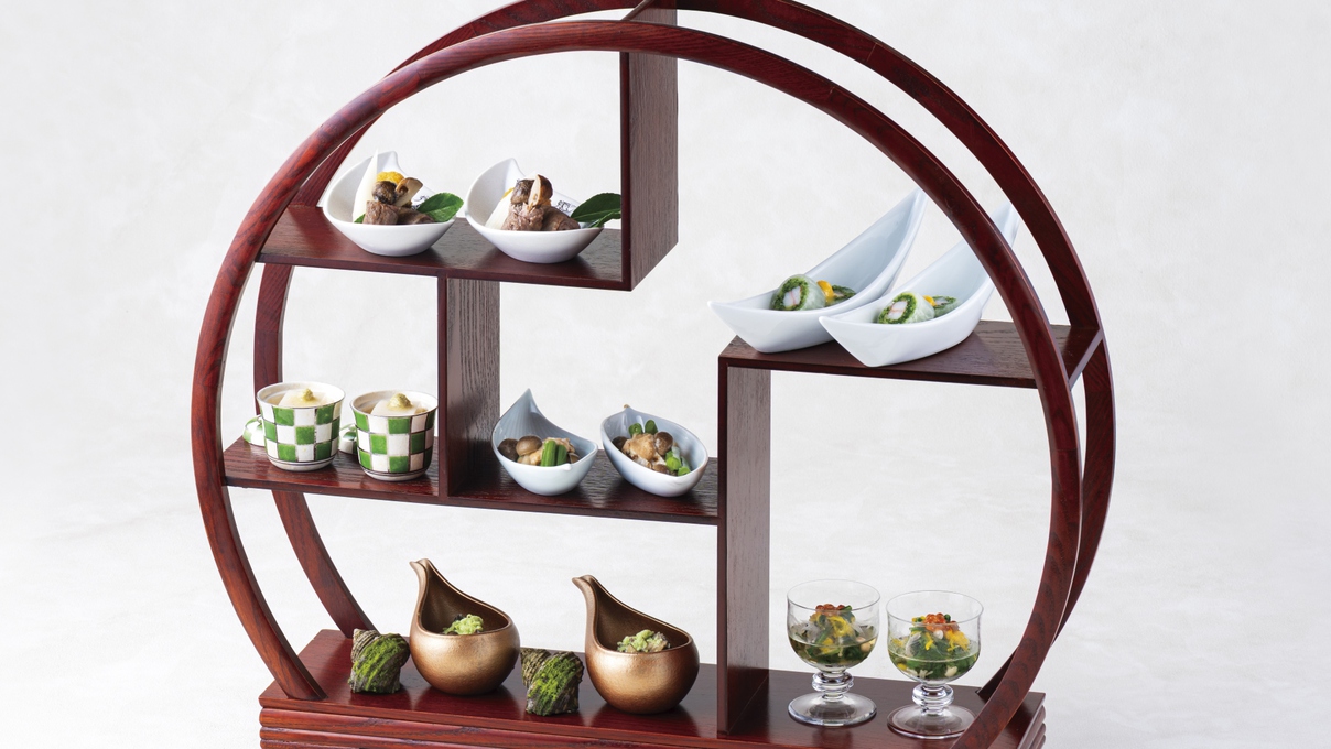 新メニュー　特選食材「饗宴会席」〜個室ダイニングMIRAIスペシャリティ〜