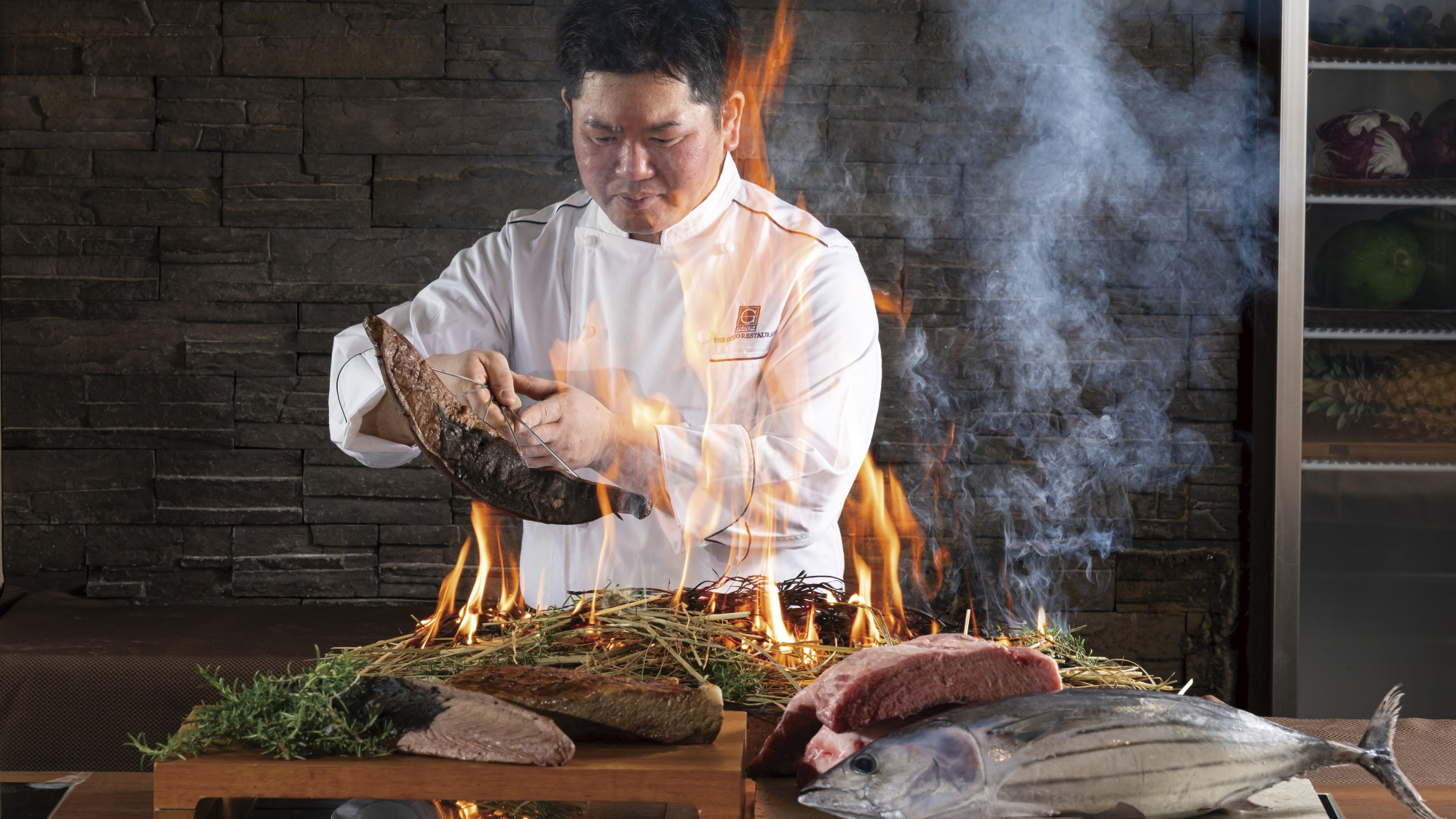 【5月11日～7月3日開催】びわスイーツ＆藁焼きダイニング