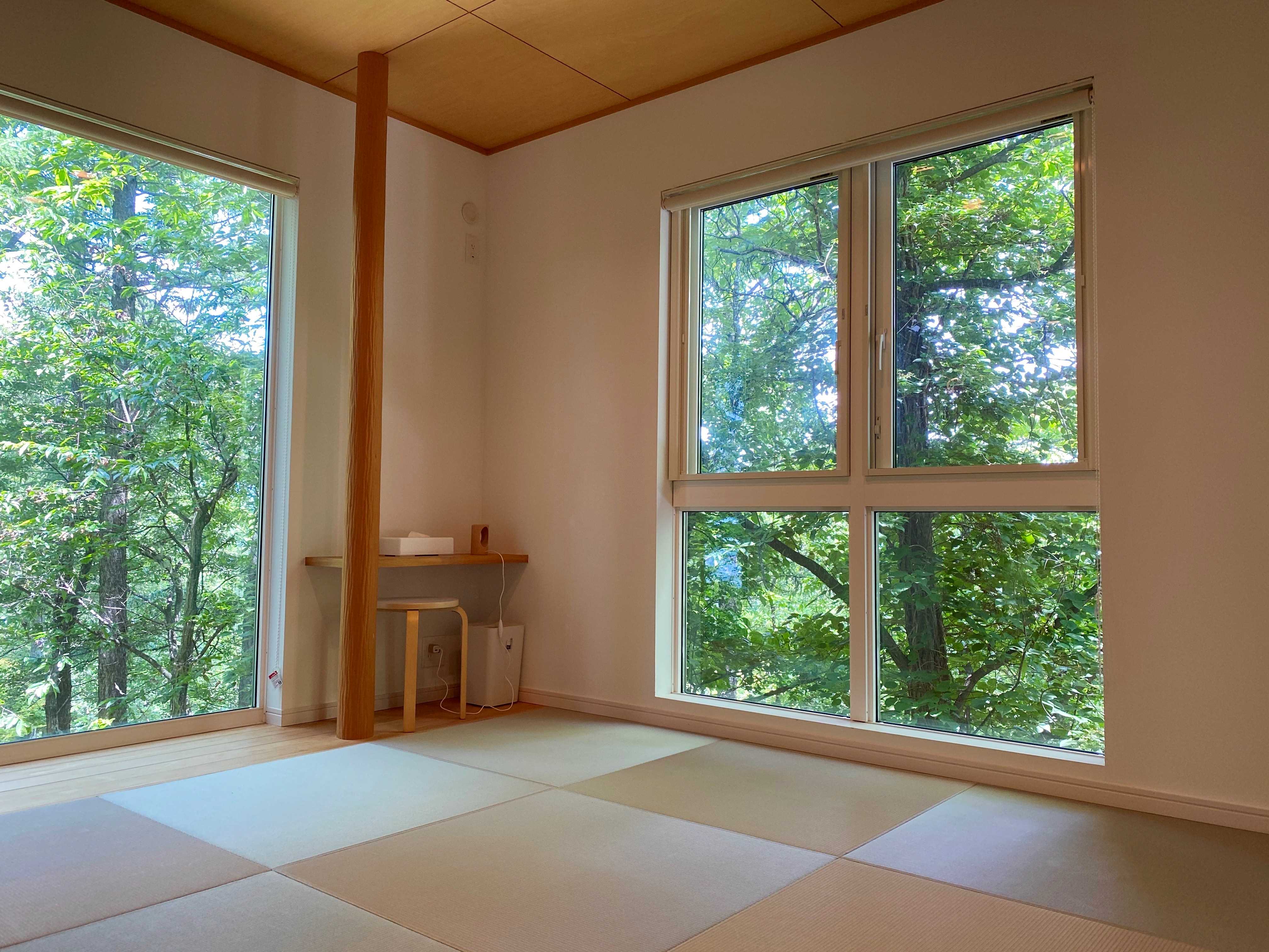 オナーズヒル２４　２F和室（布団２組）