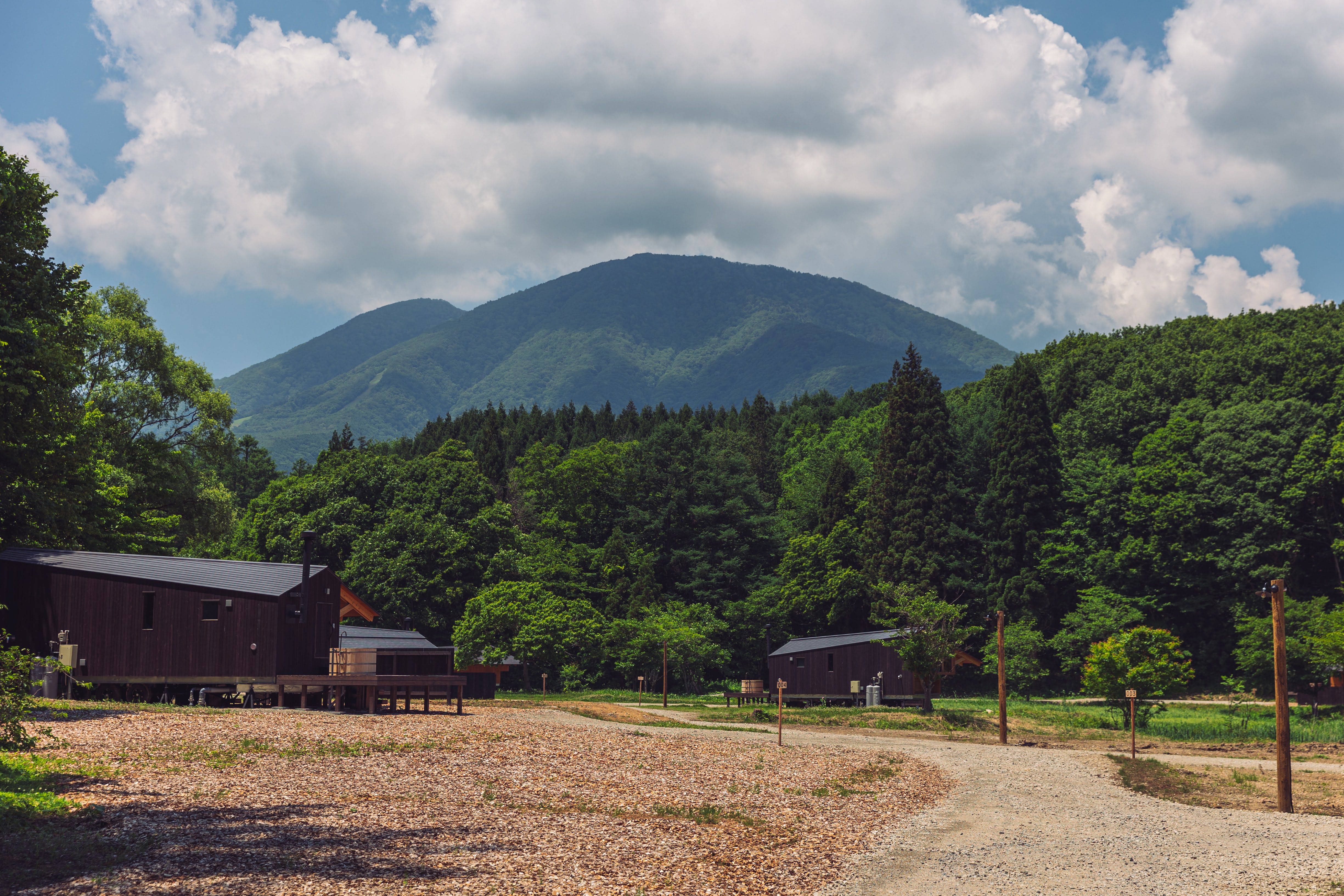 Earthboat Village Kurohime