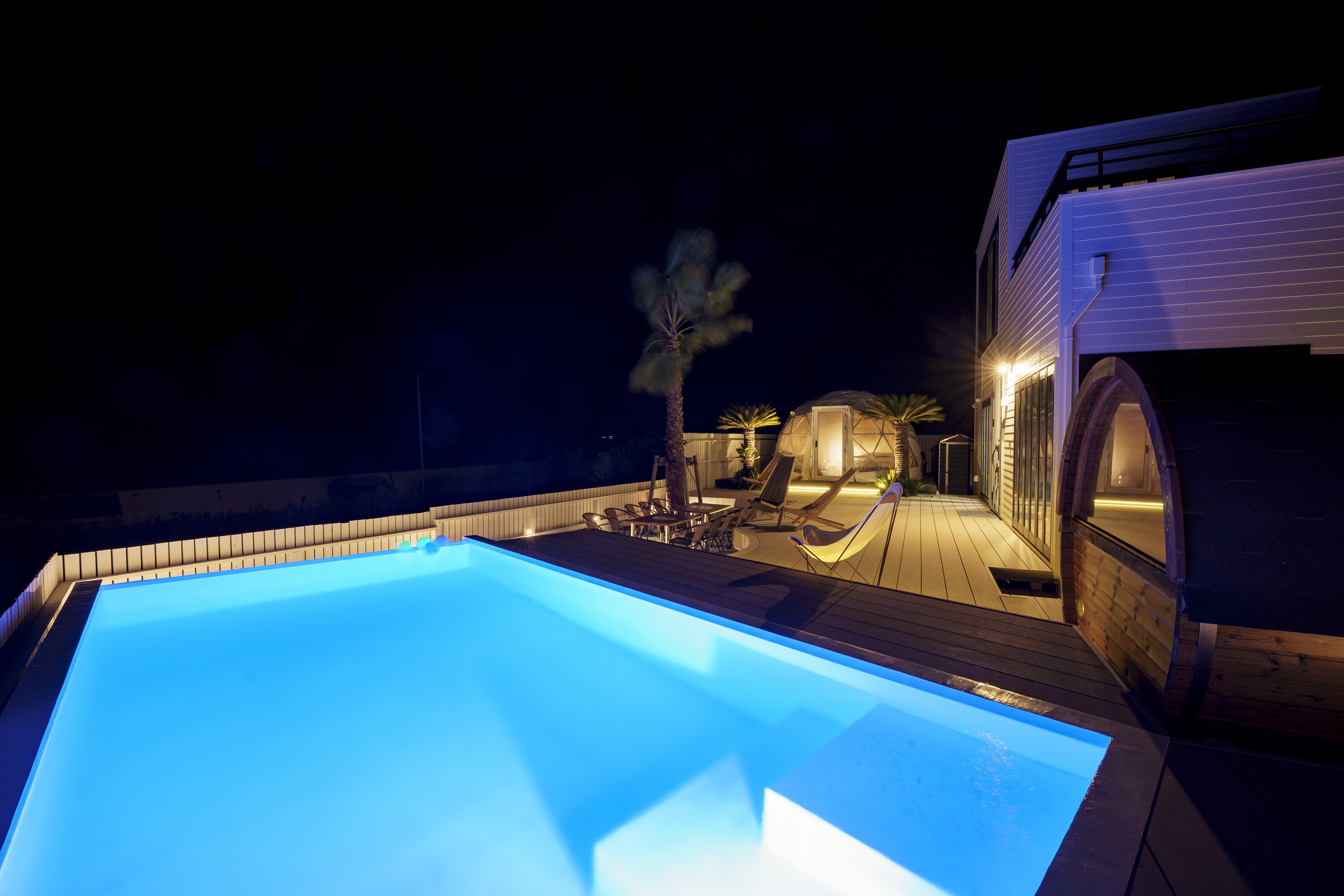 【UMInoTERRACE VILLA】インフィニティプール