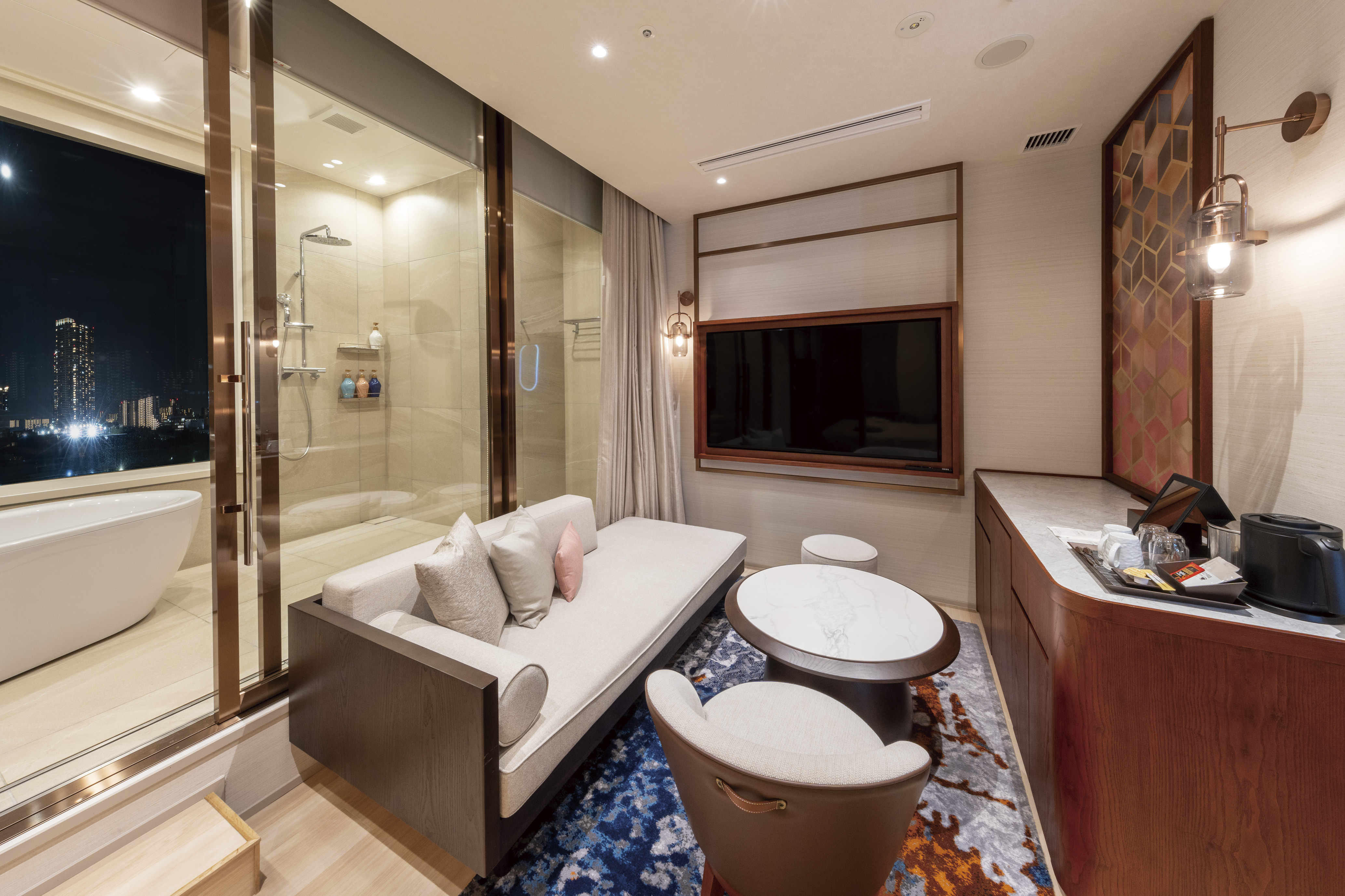 セミスイートダブルルーム リビングスペース