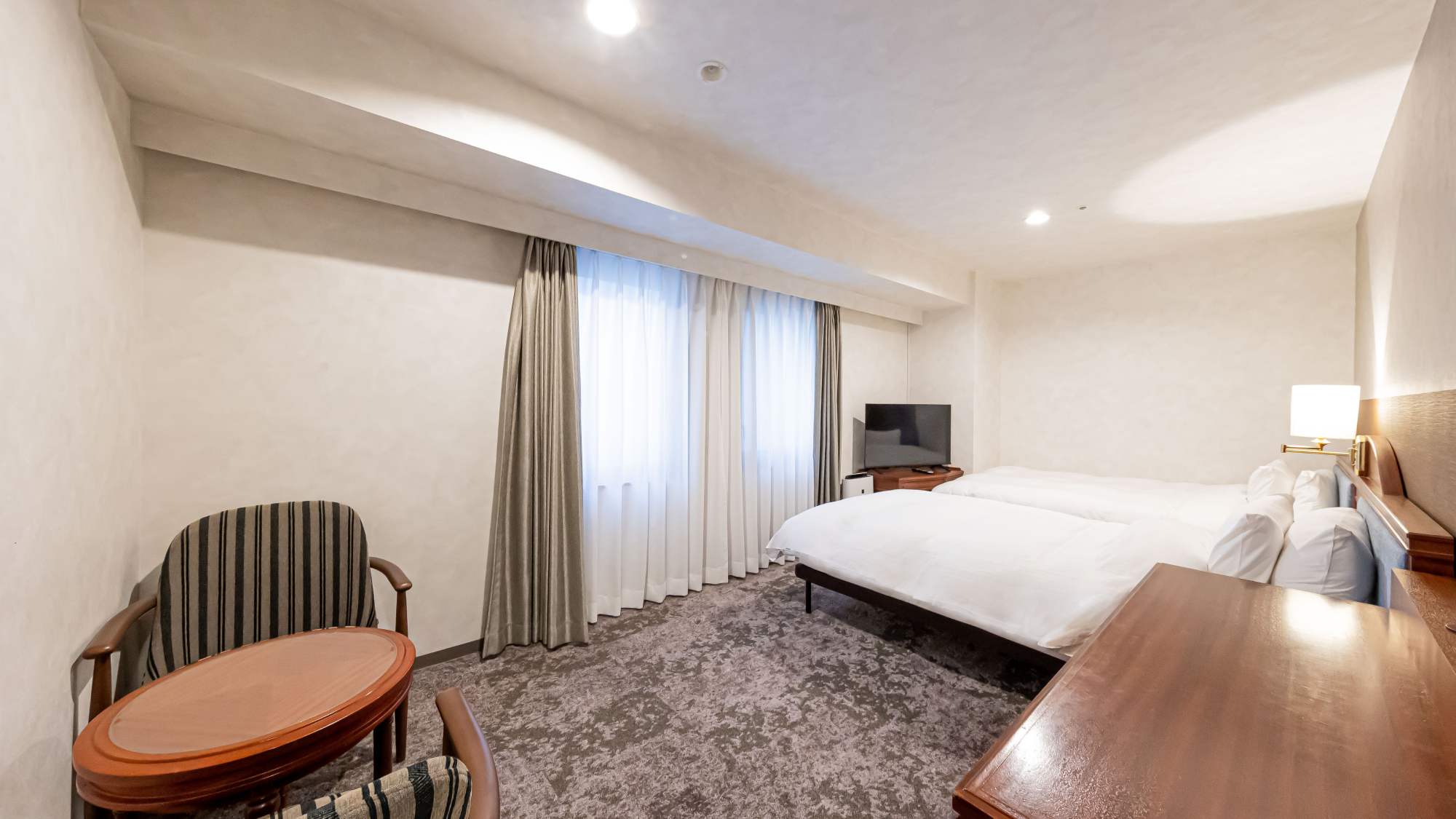 ユニバーサルツインルーム