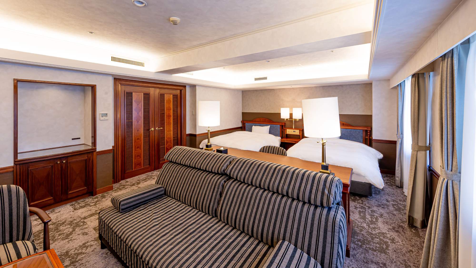 デラックスツインルーム