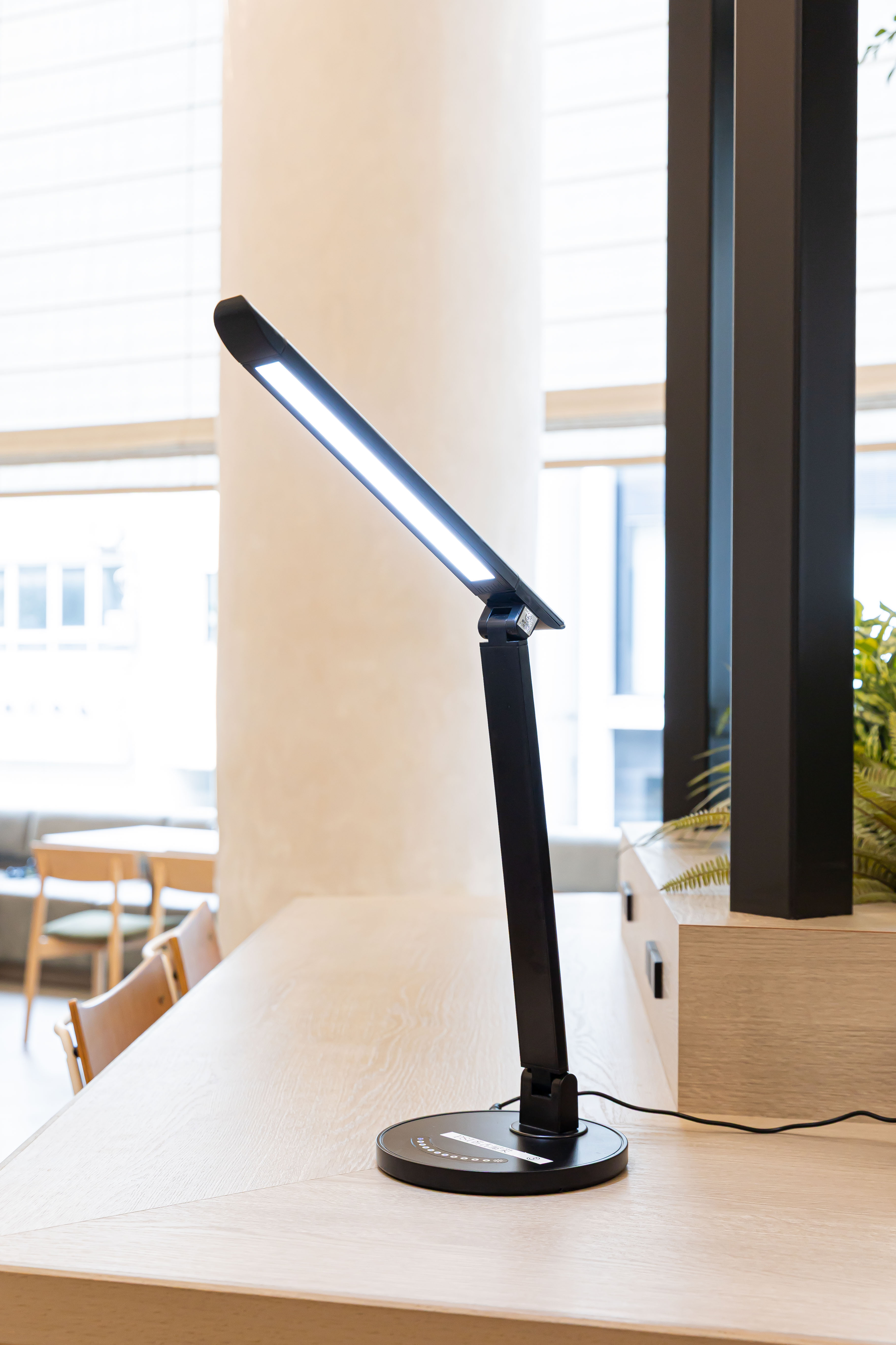 レンタル備品_デスクライト