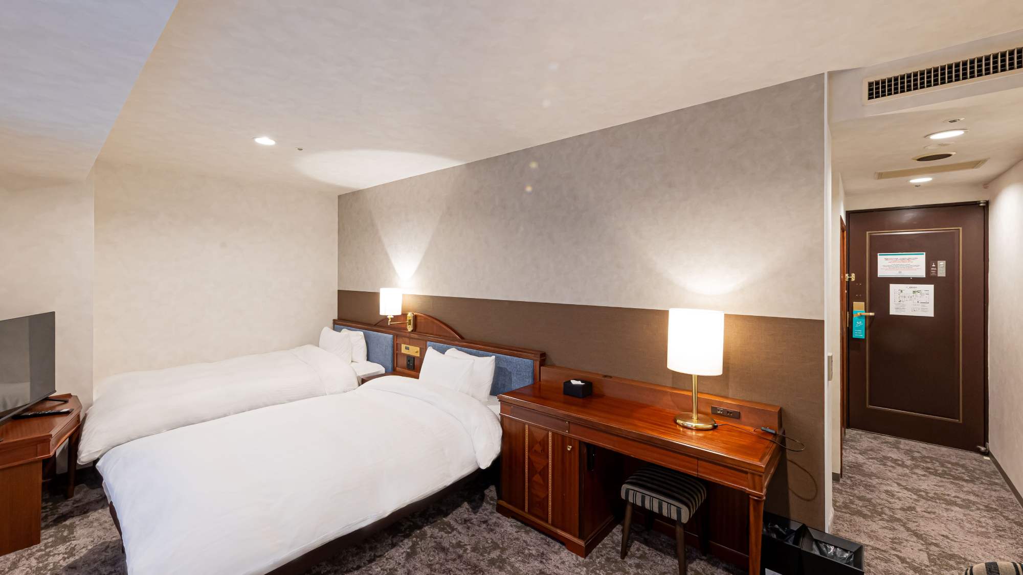 ユニバーサルツインルーム