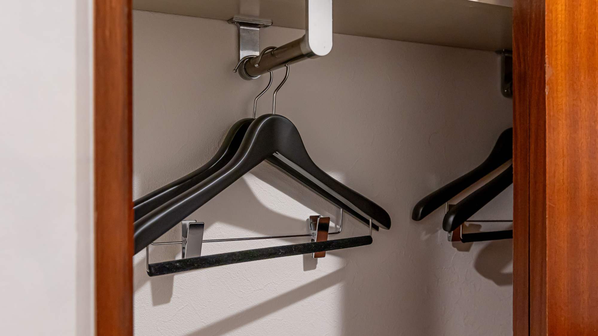 ユニバーサルルーム_クローゼット