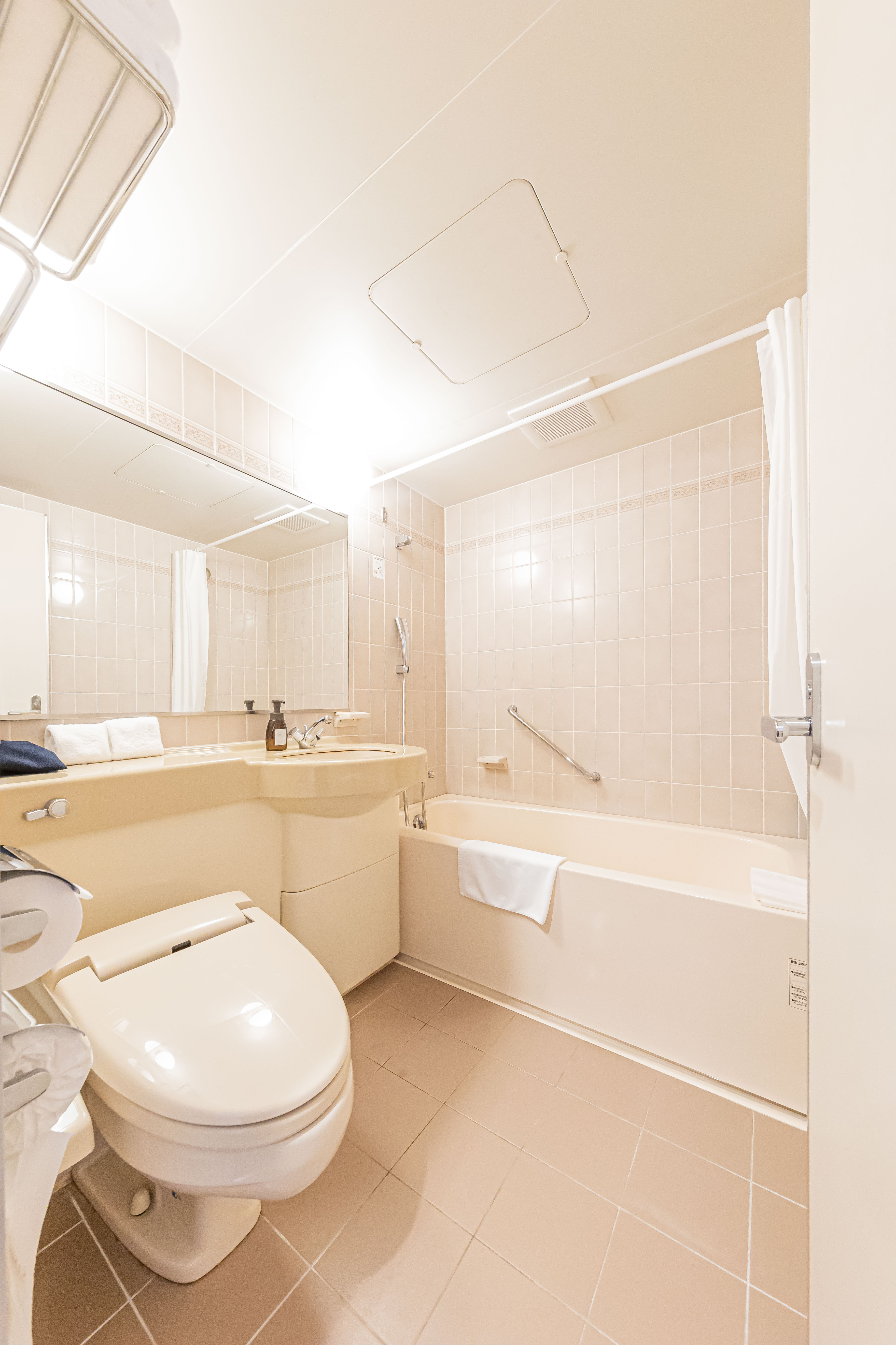 ツインルームAタイプ_バスルーム