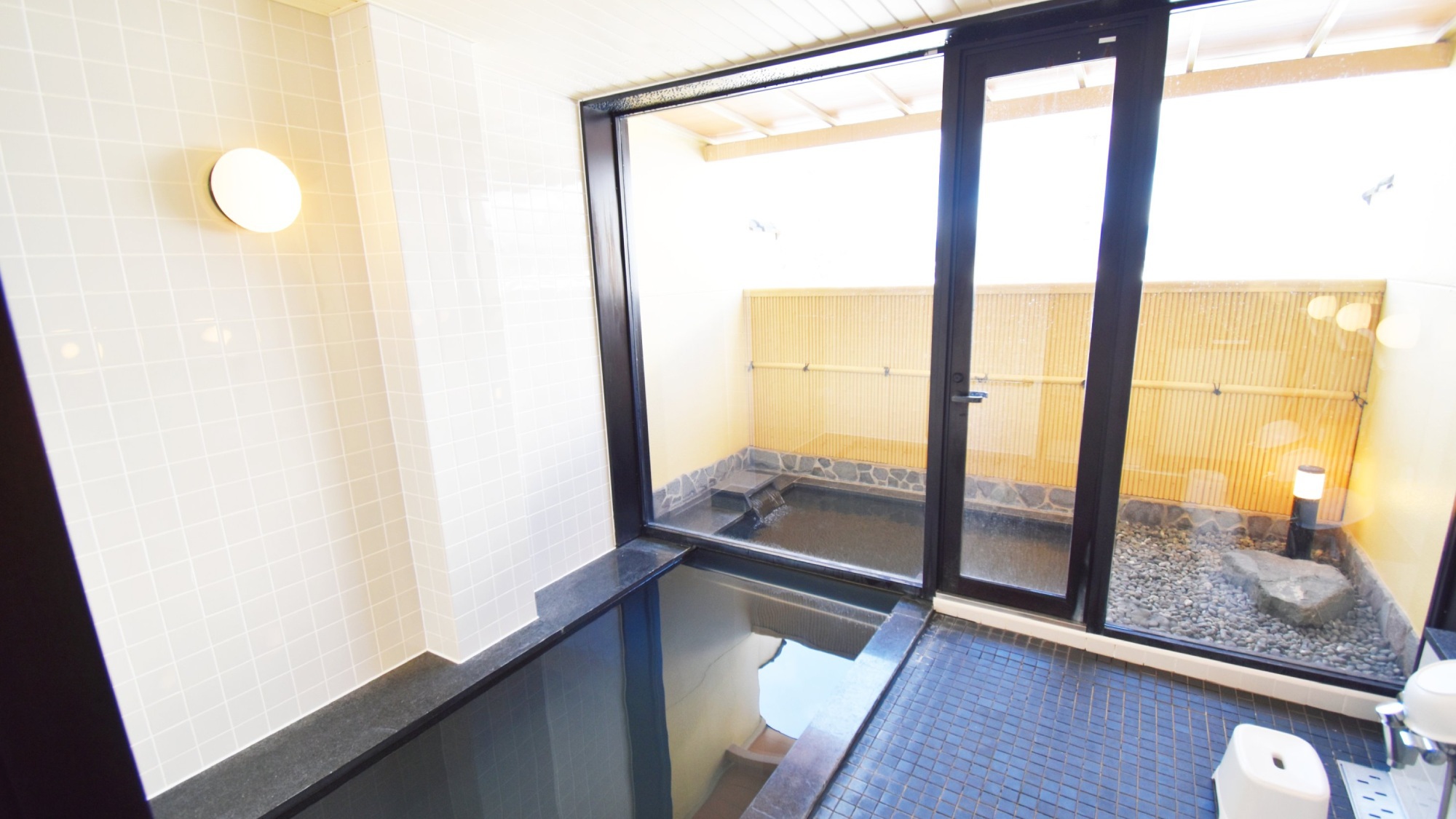 ・【露天付貸切風呂】