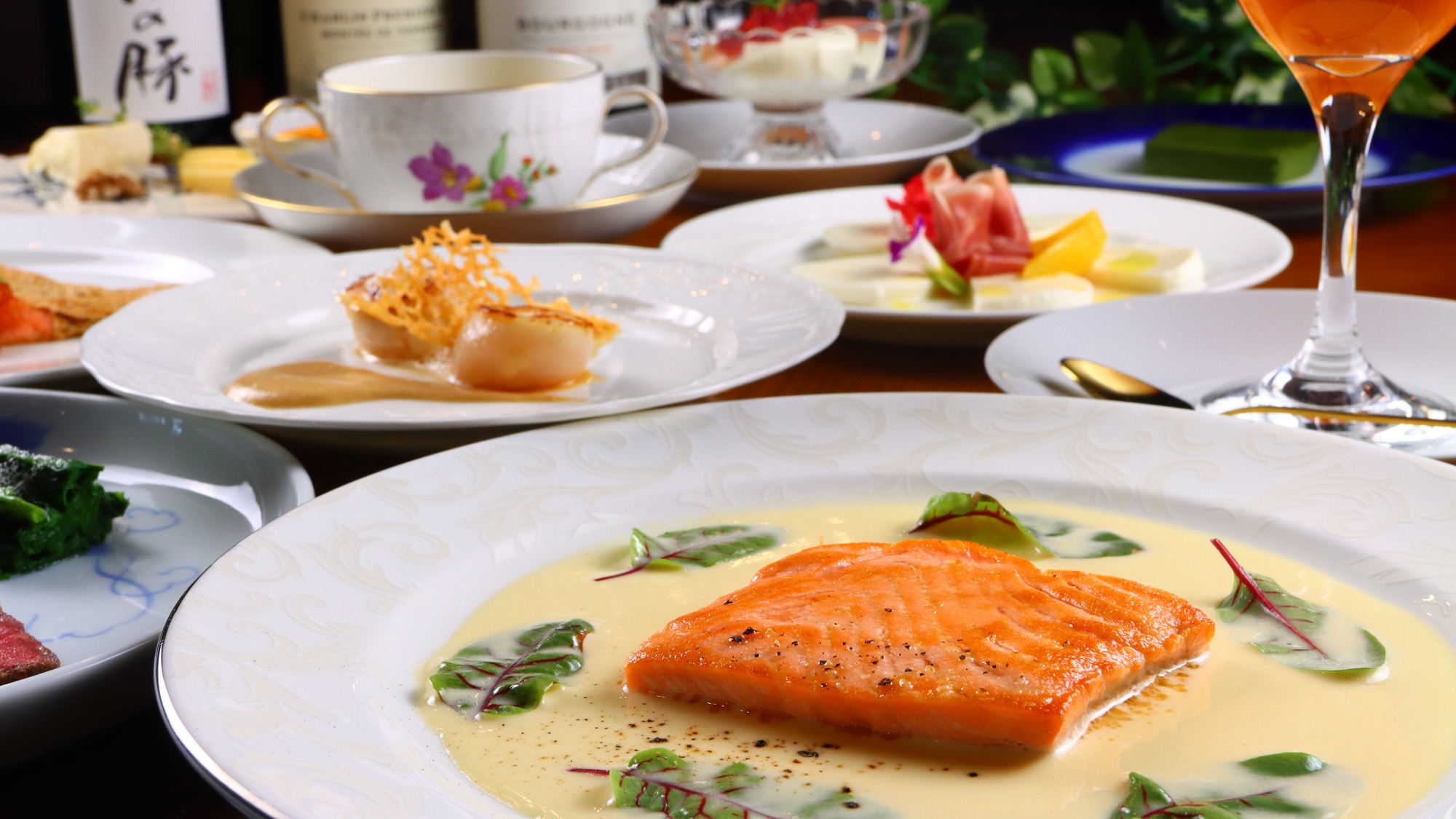 【楽天スーパーSALE】【１泊２食】オーベルジュで食とアンティークを楽しむひととき【フルコース】