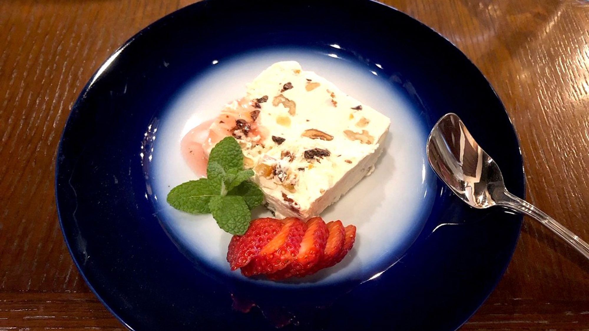 【お日にち限定】【リーズナブル】アンティークな非日常の空間で贅沢時間を気軽に満喫♪