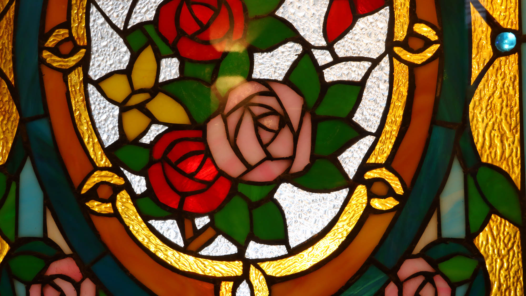 華やかなステンドグラス