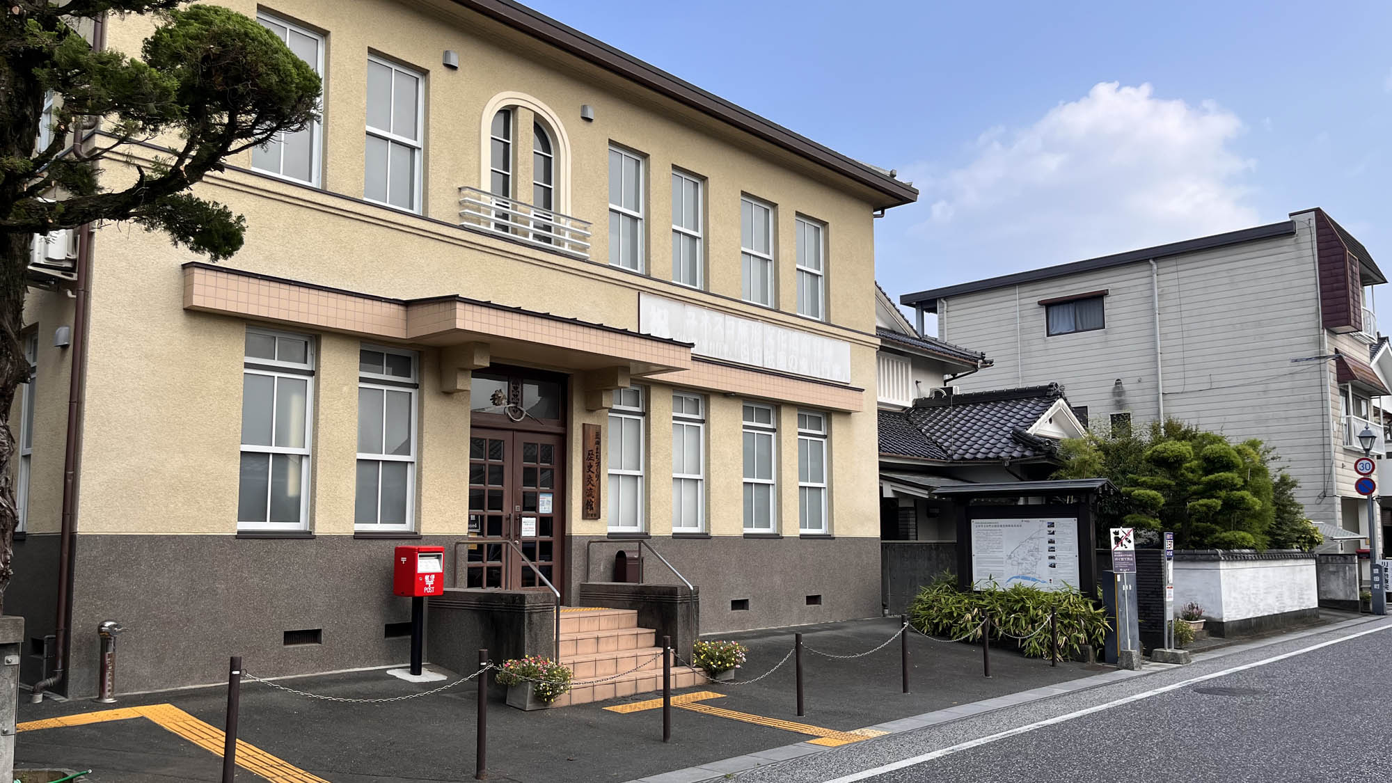 【日田・豆田の街並み】