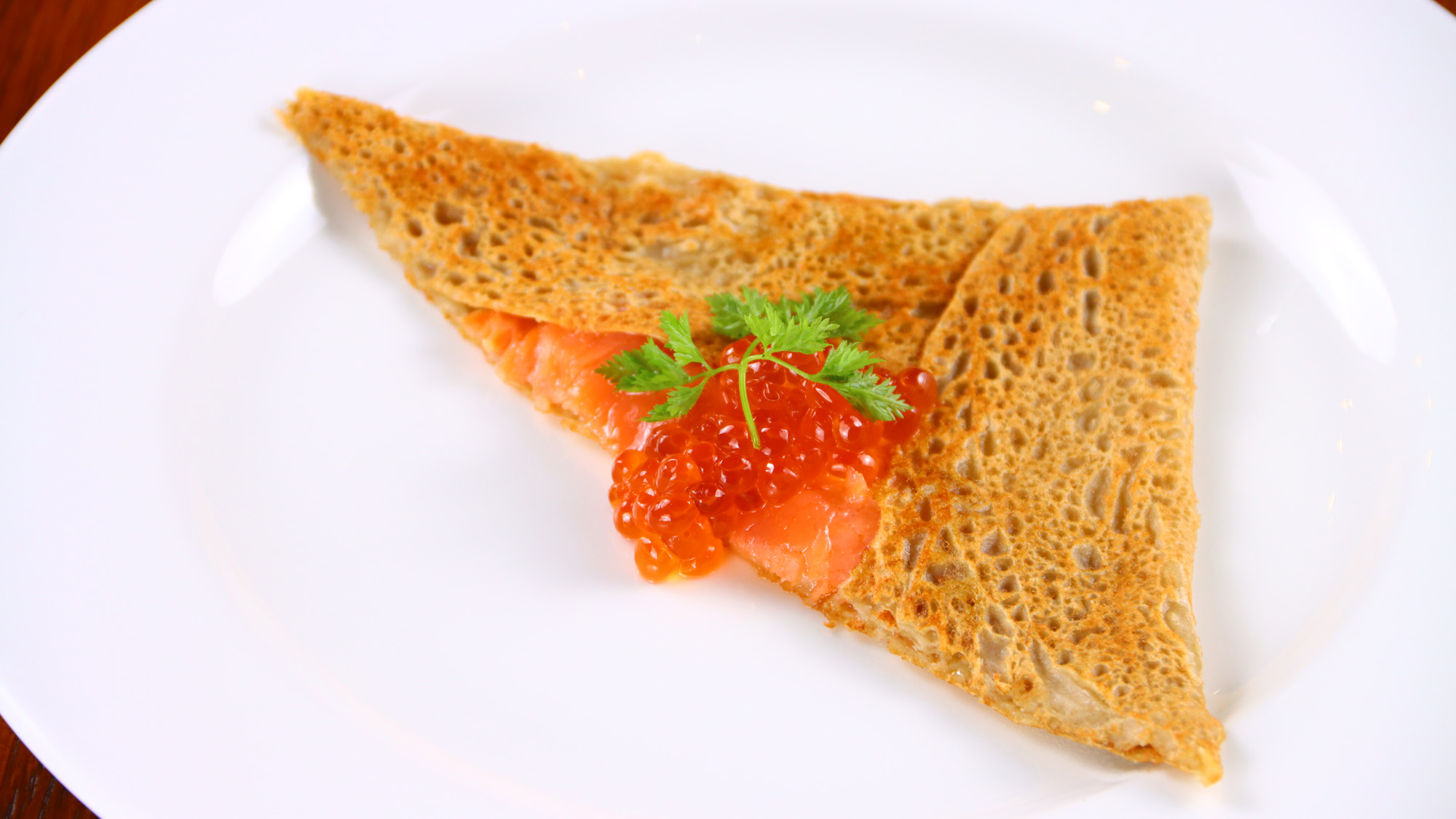 【ディナー一例】サーモンとイクラのミニガレット