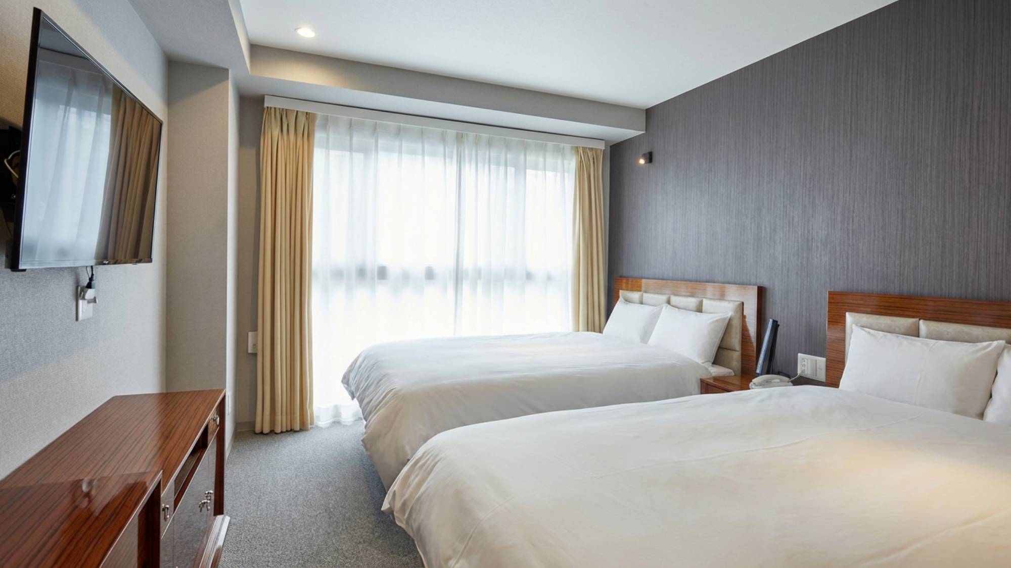 ダブルツインルーム