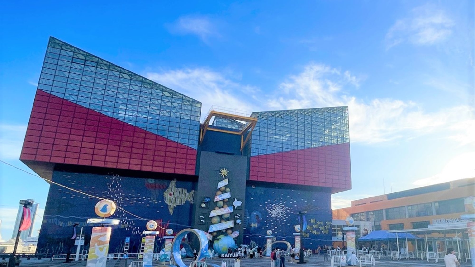 【海遊館】関西エリア屈指の水族館。