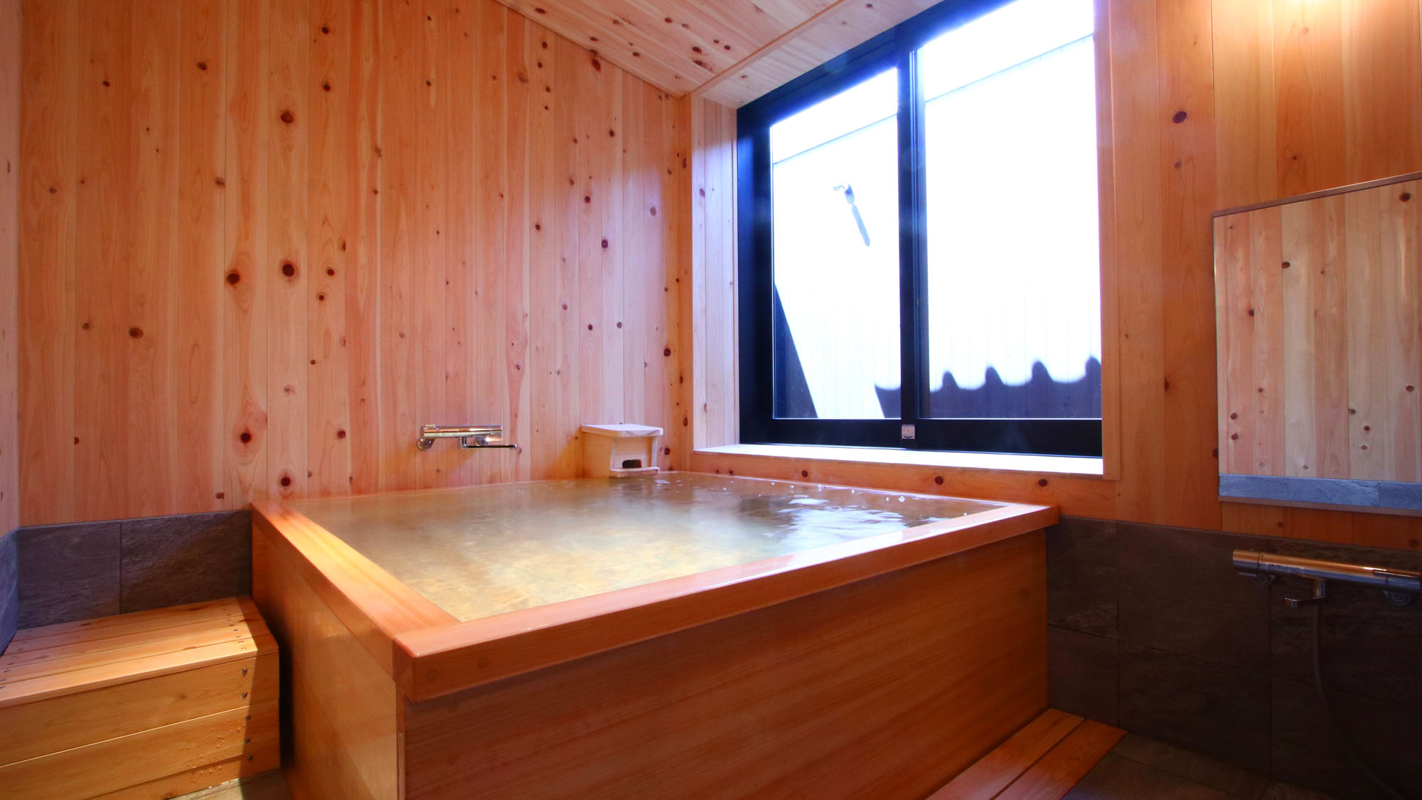 葵風庵-陸-■檜半露天風呂