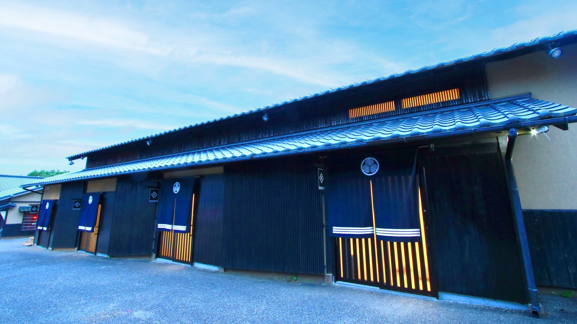 駿府の城下町を再現した宿泊エリア