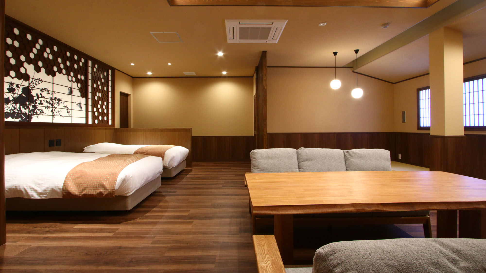 影月亭-漆-■寛ぎ広がる格調高い和の間